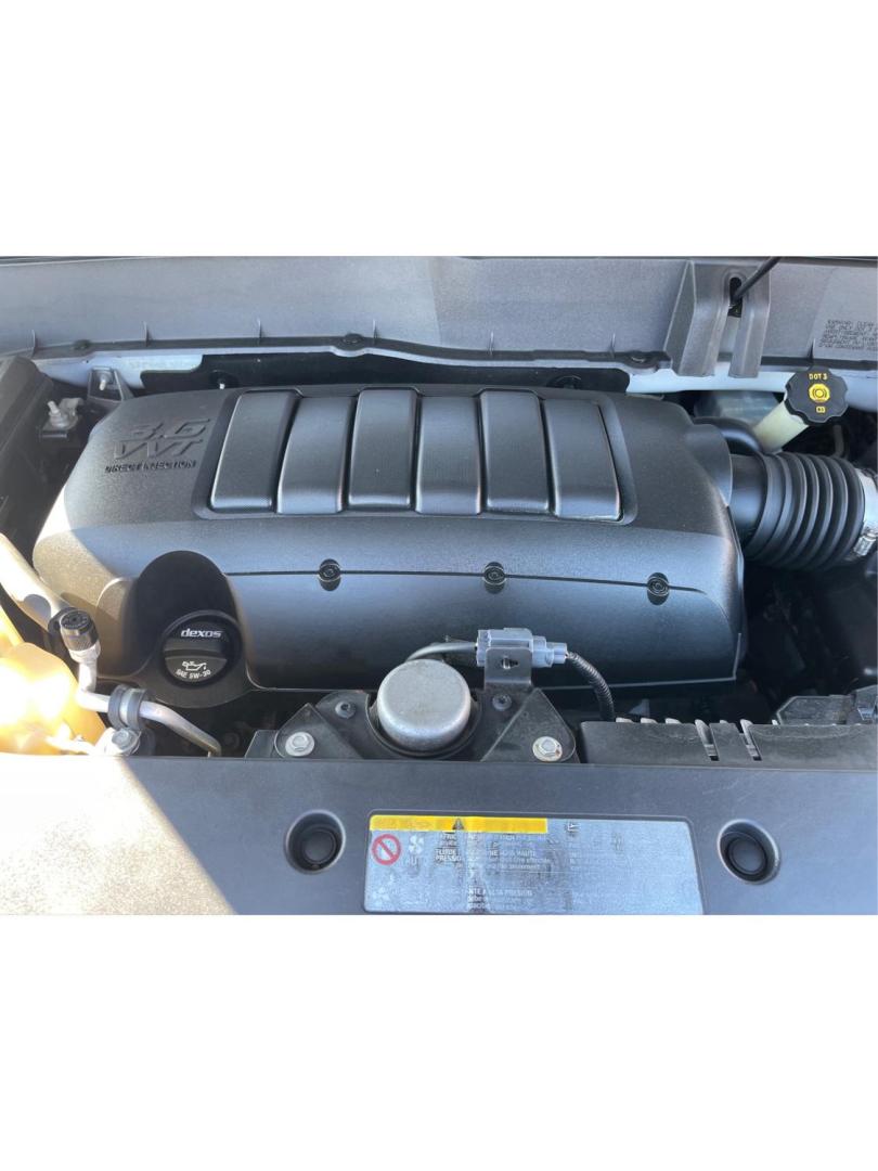 2015 Chevrolet Traverse LT (1GNKVGKD0FJ) with an Other engine, located at 1230 East Main St, Xenia, OH, 45385, (937) 908-9800, 39.688026, -83.910172 - Photo#10