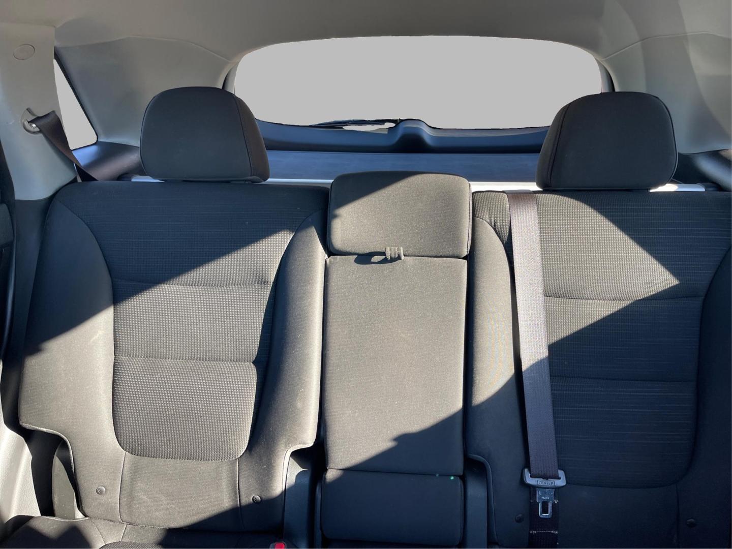 2014 Kia Sorento LX (5XYKT3A6XEG) with an Other engine, located at 1230 East Main St, Xenia, OH, 45385, (937) 908-9800, 39.688026, -83.910172 - Photo#13