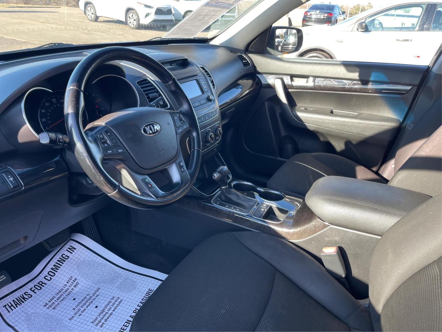 2014 Kia Sorento LX (5XYKT3A6XEG) with an Other engine, located at 1230 East Main St, Xenia, OH, 45385, (937) 908-9800, 39.688026, -83.910172 - Photo#8