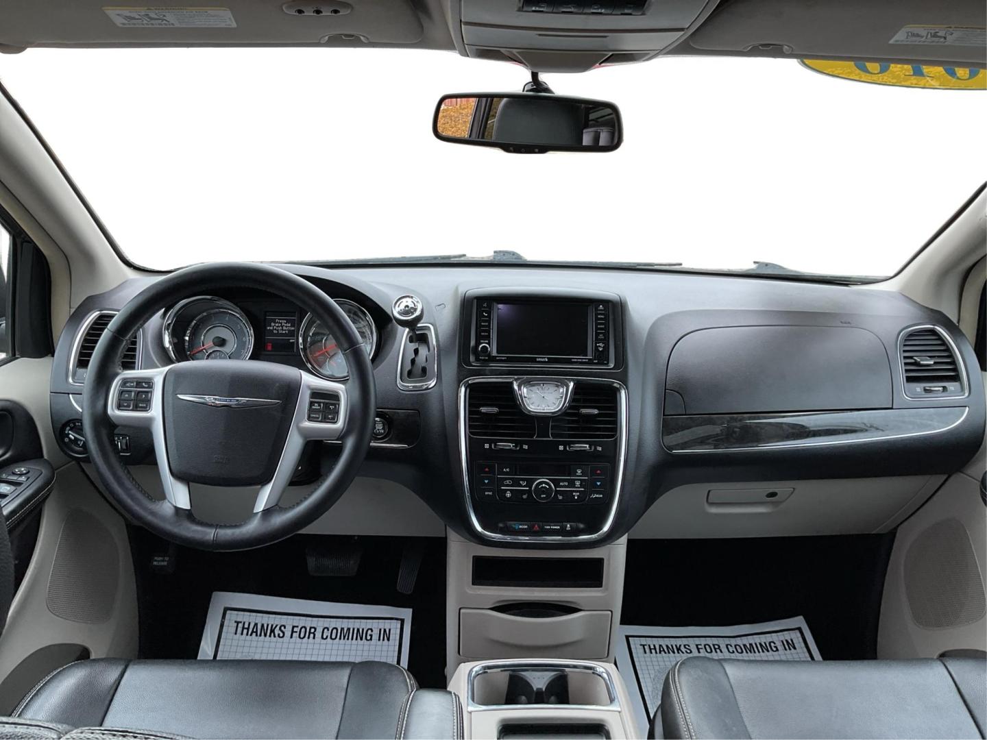 2016 Chrysler Town and Country Touring (2C4RC1BG4GR) with an 3.6L V6 DOHC 24V engine, 6-Speed Automatic transmission, located at 8750 N County Rd 25A, Piqua, OH, 45356, (937) 908-9800, 40.164391, -84.232513 - Photo#20
