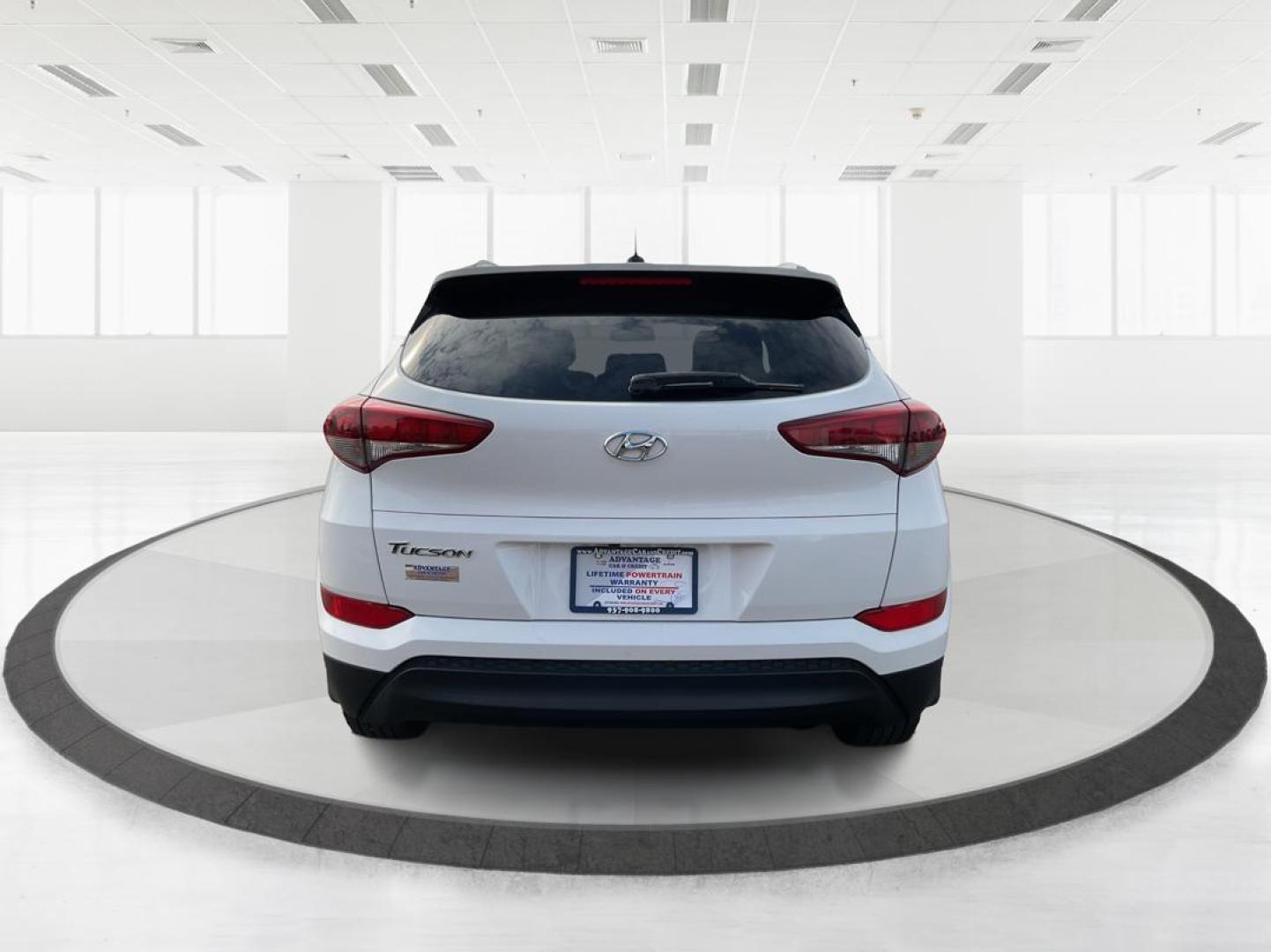 2016 Hyundai Tucson SE (KM8J33A49GU) with an Nu 2L I-4 gasoline direct injection engine, located at 1951 S Dayton Lakeview Rd., New Carlisle, OH, 45344, (937) 908-9800, 39.890999, -84.050255 - Photo#3