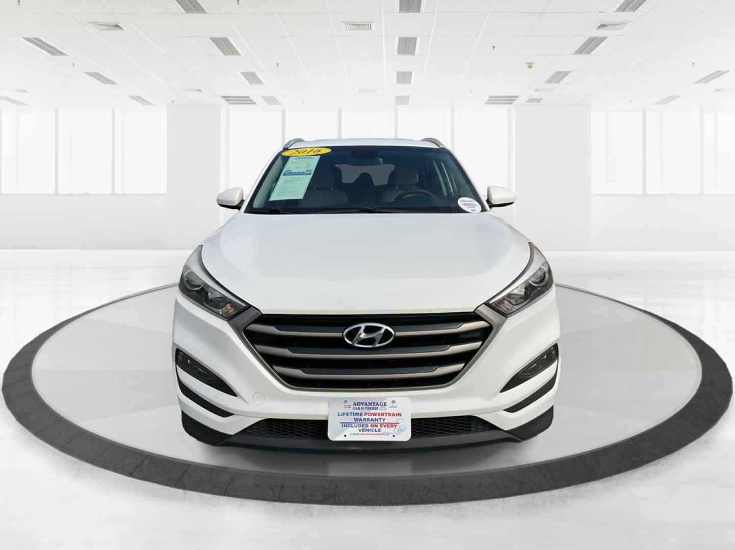 2016 Hyundai Tucson SE (KM8J33A49GU) with an Nu 2L I-4 gasoline direct injection engine, located at 1951 S Dayton Lakeview Rd., New Carlisle, OH, 45344, (937) 908-9800, 39.890999, -84.050255 - Photo#5