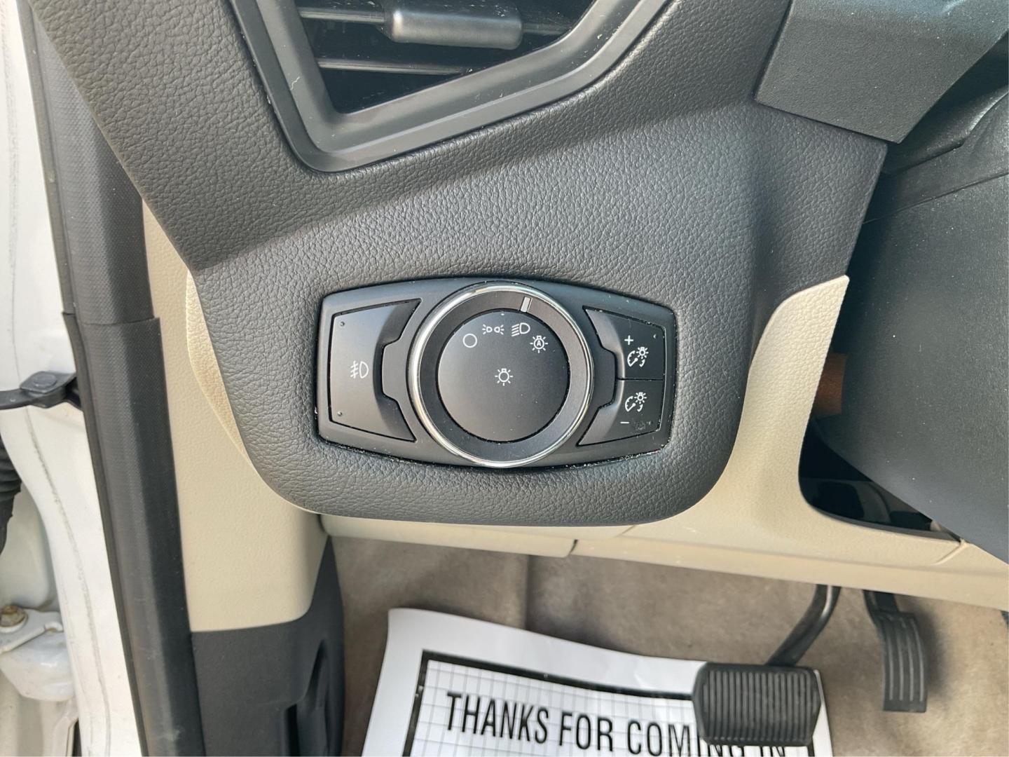 2014 Ford Escape SE (1FMCU0G94EU) with an EcoBoost 1.6L I-4 gasoline direct injection engine, located at 401 Woodman Dr, Riverside, OH, 45431, (937) 908-9800, 39.760899, -84.123421 - Photo#15