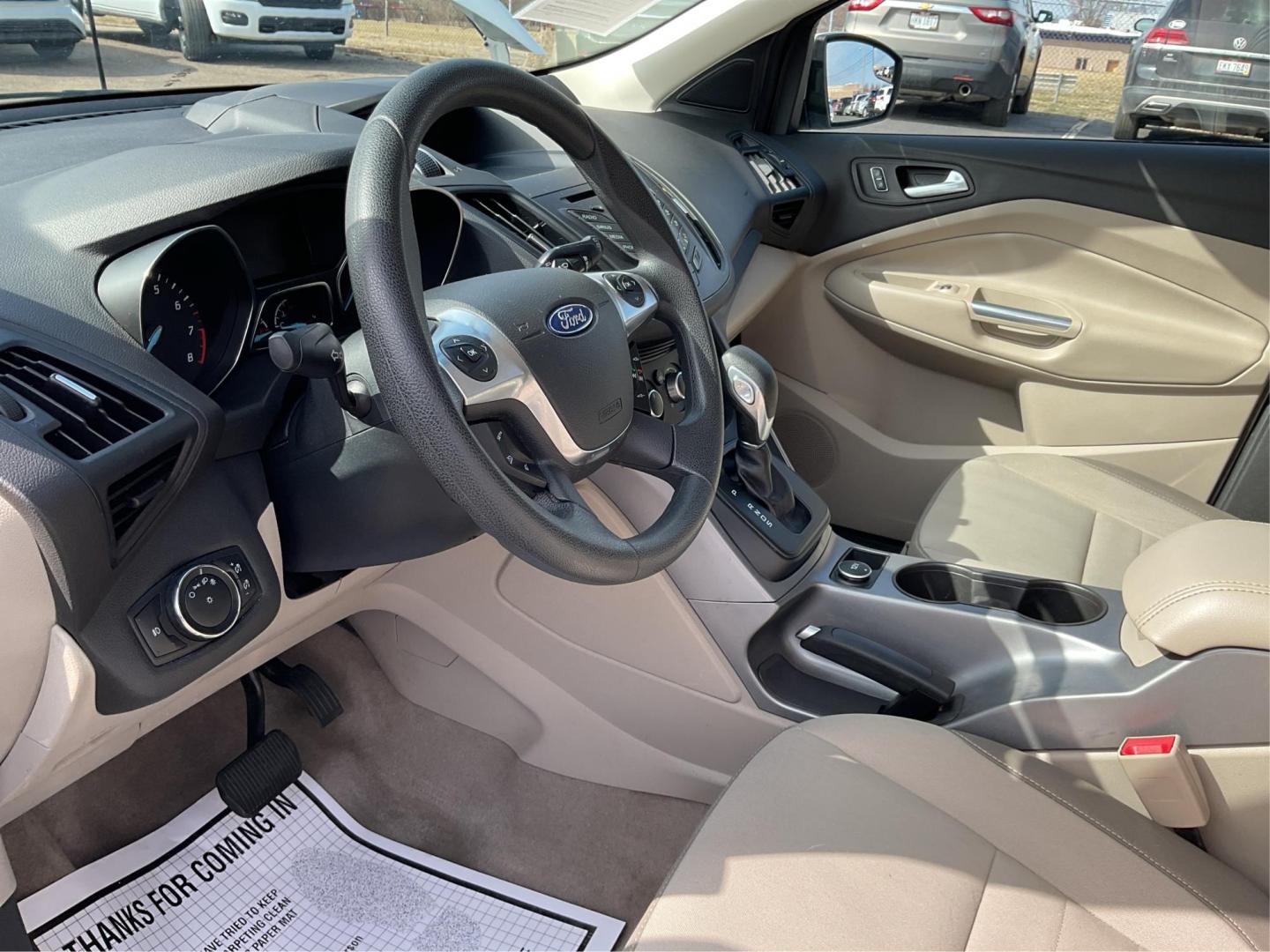 2014 Ford Escape SE (1FMCU0G94EU) with an EcoBoost 1.6L I-4 gasoline direct injection engine, located at 401 Woodman Dr, Riverside, OH, 45431, (937) 908-9800, 39.760899, -84.123421 - Photo#8