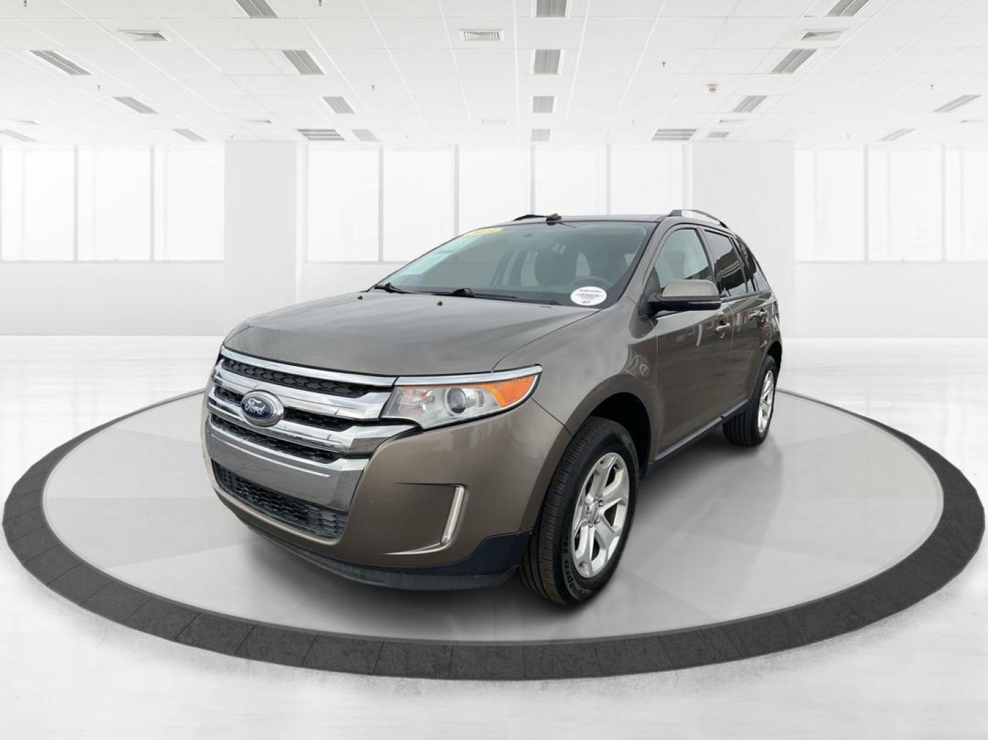 2013 Ford Edge SEL (2FMDK4JC0DB) with an 3.5L V-6 DOHC engine, located at 4508 South Dixie Dr, Moraine, OH, 45439, (937) 908-9800, 39.689976, -84.218452 - Photo#6