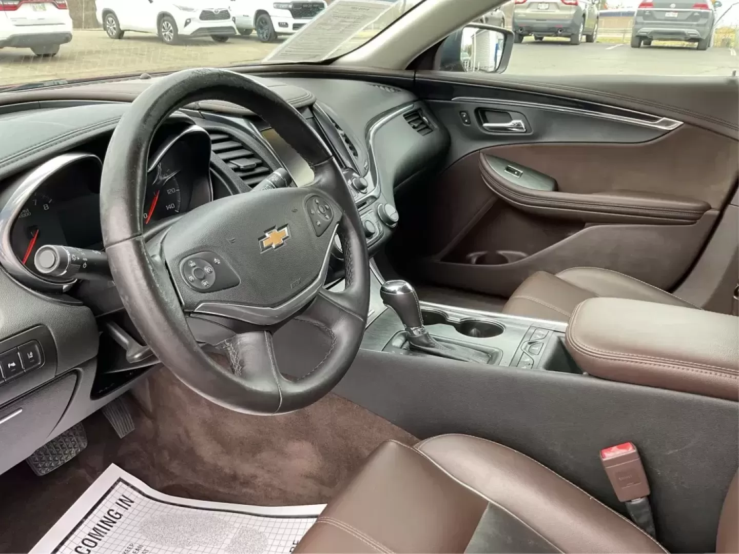 2015 Chevrolet Impala 2LT (2G1125S33F9) with an 3.6L V-6 gasoline direct injection engine, located at 1184 Kauffman Ave, Fairborn, OH, 45324, (937) 908-9800, 39.807072, -84.030914 - 2015 Chevrolet Impala 2LT - Photo#8