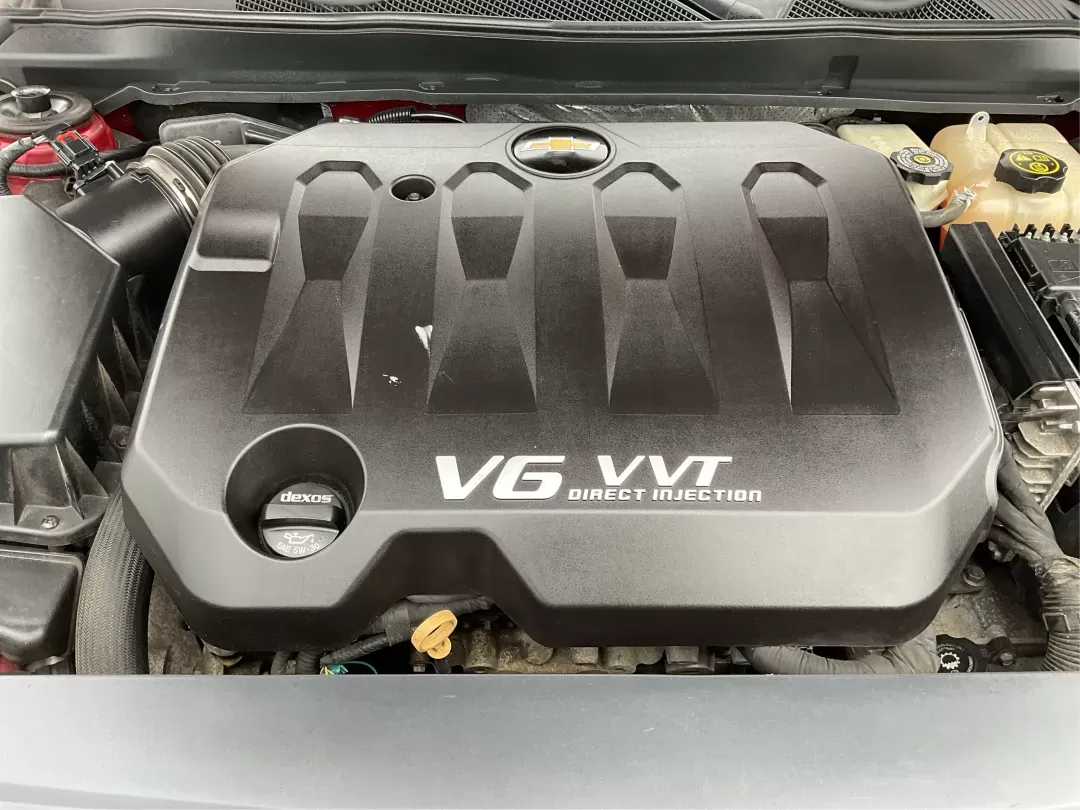 2015 Chevrolet Impala 2LT (2G1125S33F9) with an 3.6L V-6 gasoline direct injection engine, located at 1184 Kauffman Ave, Fairborn, OH, 45324, (937) 908-9800, 39.807072, -84.030914 - 2015 Chevrolet Impala 2LT - Photo#11