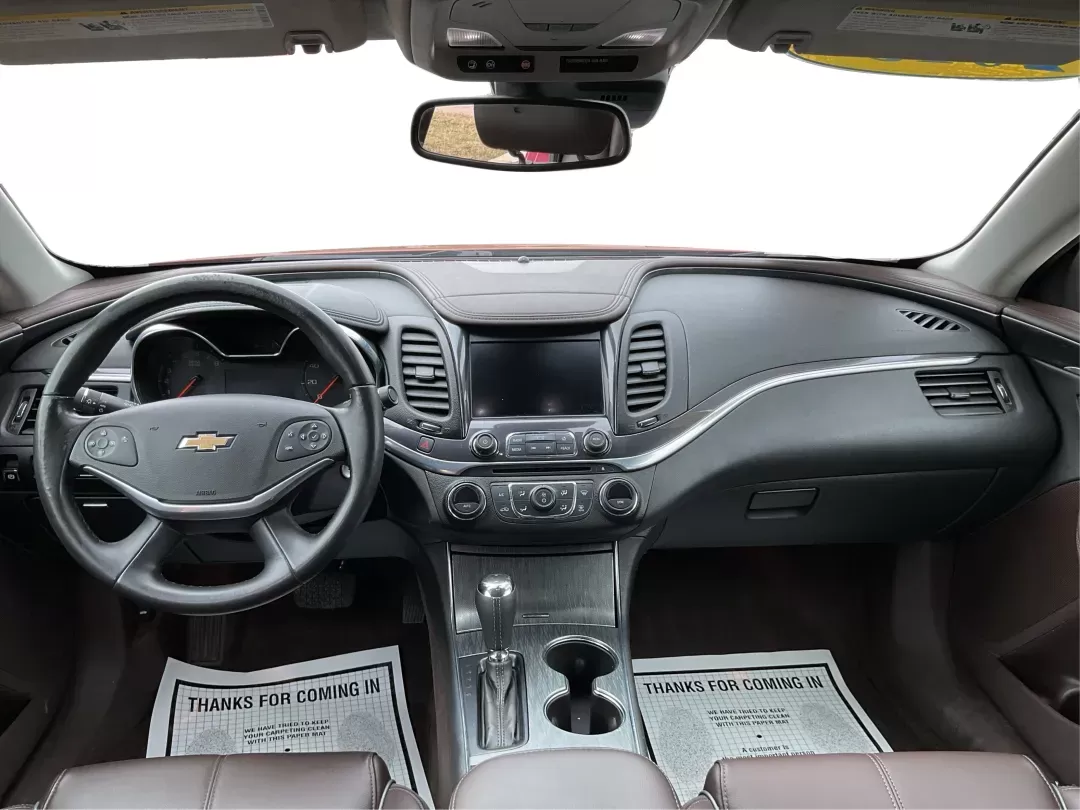 2015 Chevrolet Impala 2LT (2G1125S33F9) with an 3.6L V-6 gasoline direct injection engine, located at 1184 Kauffman Ave, Fairborn, OH, 45324, (937) 908-9800, 39.807072, -84.030914 - 2015 Chevrolet Impala 2LT - Photo#19