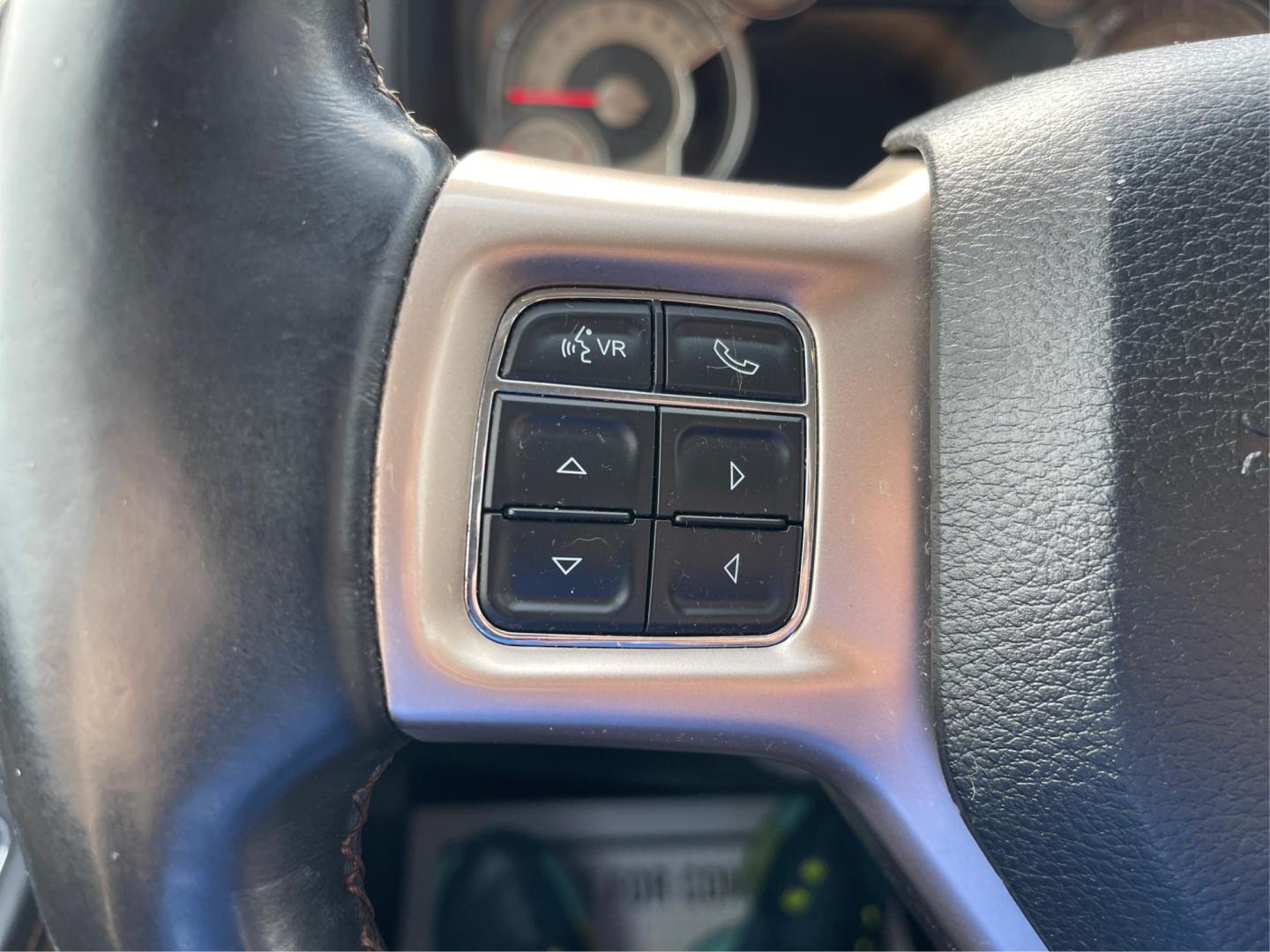 2014 Ram 1500 Longhorn (1C6RR7WT2ES) with an HEMI engine, located at 4508 South Dixie Dr, Moraine, OH, 45439, (937) 908-9800, 39.689976, -84.218452 - Photo#14