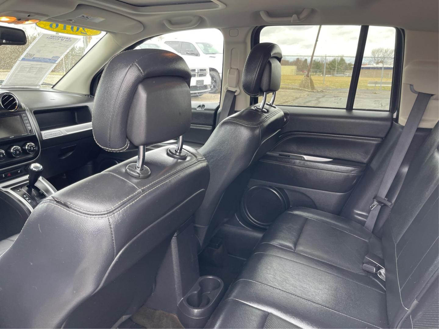 2016 Jeep Compass High Altitude (1C4NJCEA4GD) with an Other engine, located at 4508 South Dixie Dr, Moraine, OH, 45439, (937) 908-9800, 39.689976, -84.218452 - 2016 Jeep Compass High Altitude - Photo#9