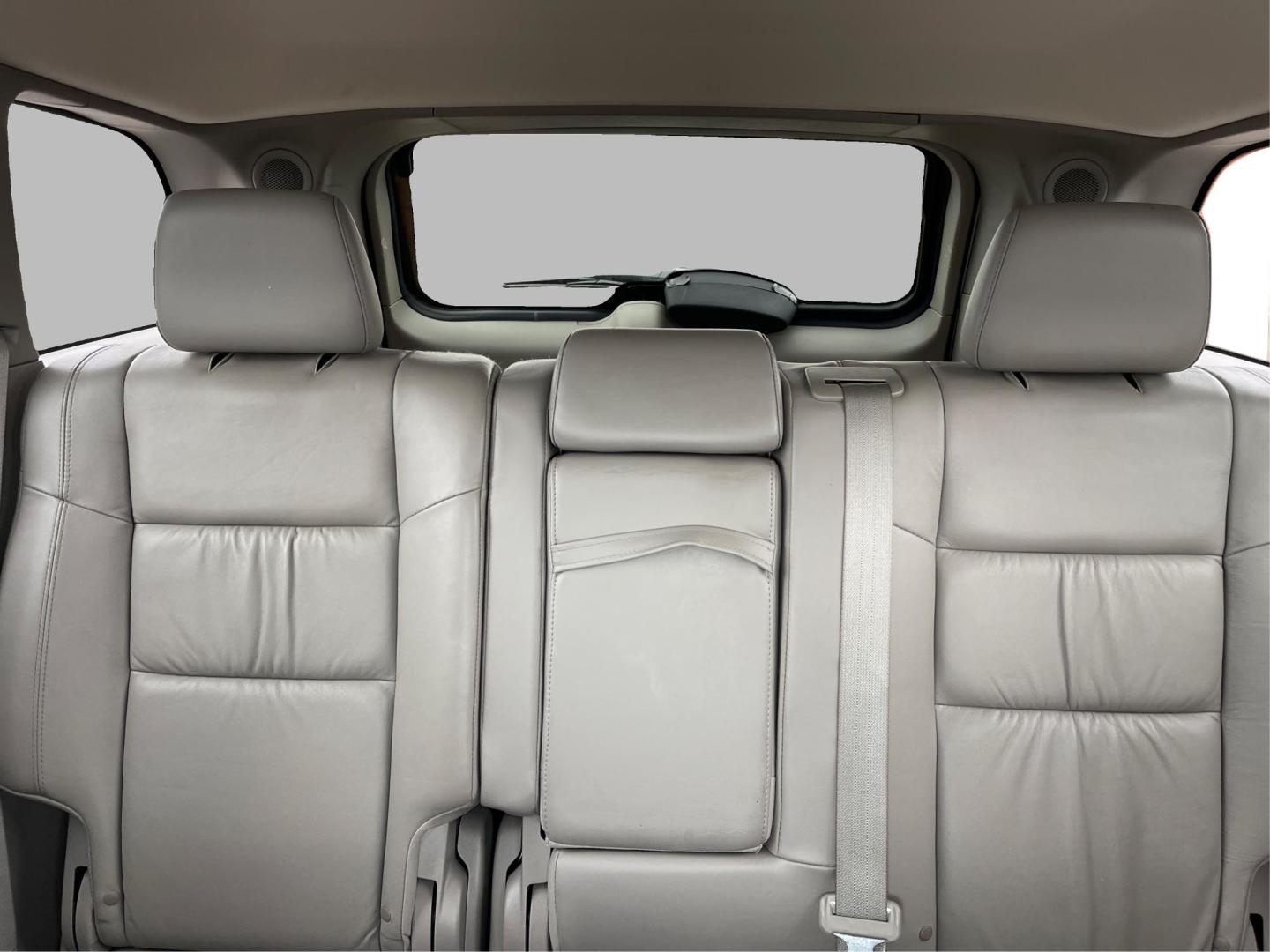 2013 Jeep Grand Cherokee Laredo (1C4RJFAG8DC) with an 3.6L V-6 DOHC engine, located at 880 E. National Road, Vandalia, OH, 45377, (937) 908-9800, 39.891918, -84.183594 - Photo#13