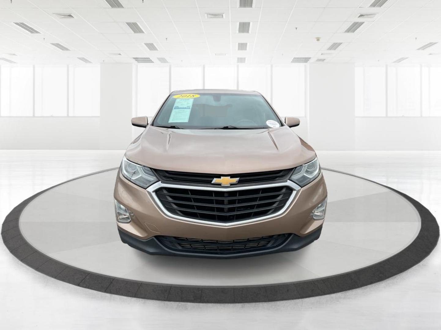 2018 Chevrolet Equinox LT AWD (2GNAXSEV5J6) with an 1.5L L4 DOHC 16V TURBO engine, 6-Speed Automatic transmission, located at 4508 South Dixie Dr, Moraine, OH, 45439, (937) 908-9800, 39.689976, -84.218452 - Photo#6