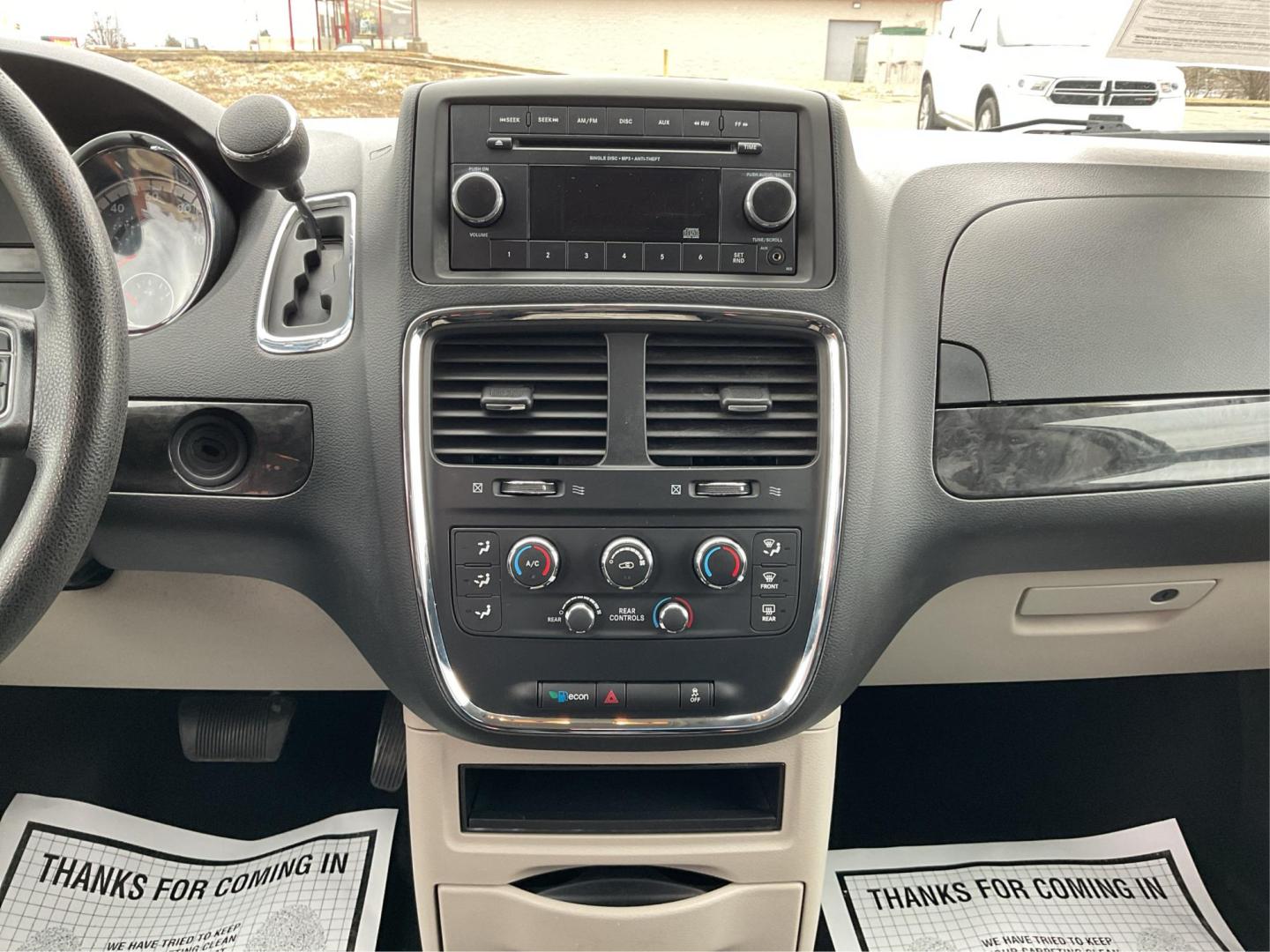 2015 Dodge Grand Caravan SE (2C4RDGBG9FR) with an Other engine, located at 1099 N County Rd 25A, Troy, OH, 45373, (937) 908-9800, 40.057079, -84.212883 - Photo#12