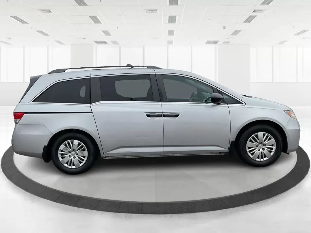 photo of 2014 Honda Odyssey LX