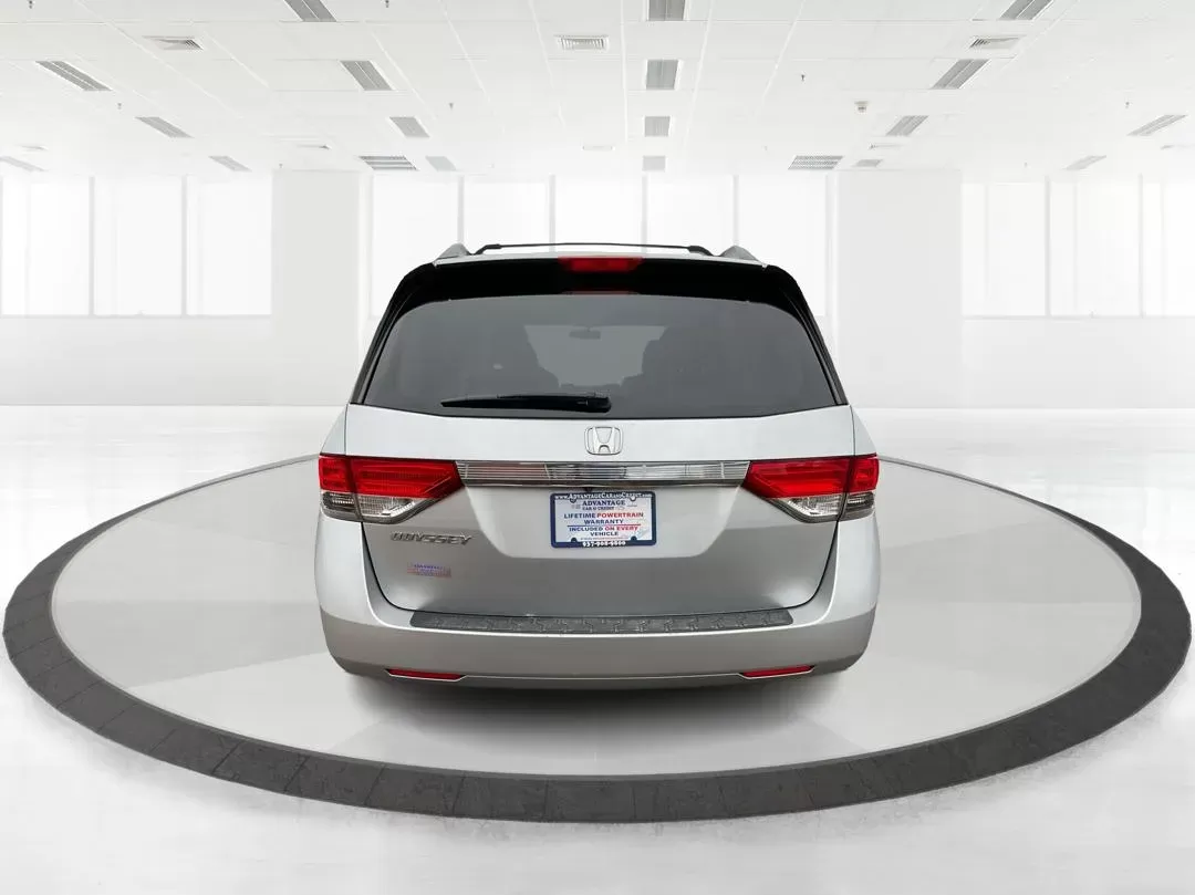 2014 Honda Odyssey LX (5FNRL5H23EB) with an 3.5L V-6 i-VTEC variable valve control engine, located at 1230 East Main St, Xenia, OH, 45385, (937) 908-9800, 39.688026, -83.910172 - Photo#3
