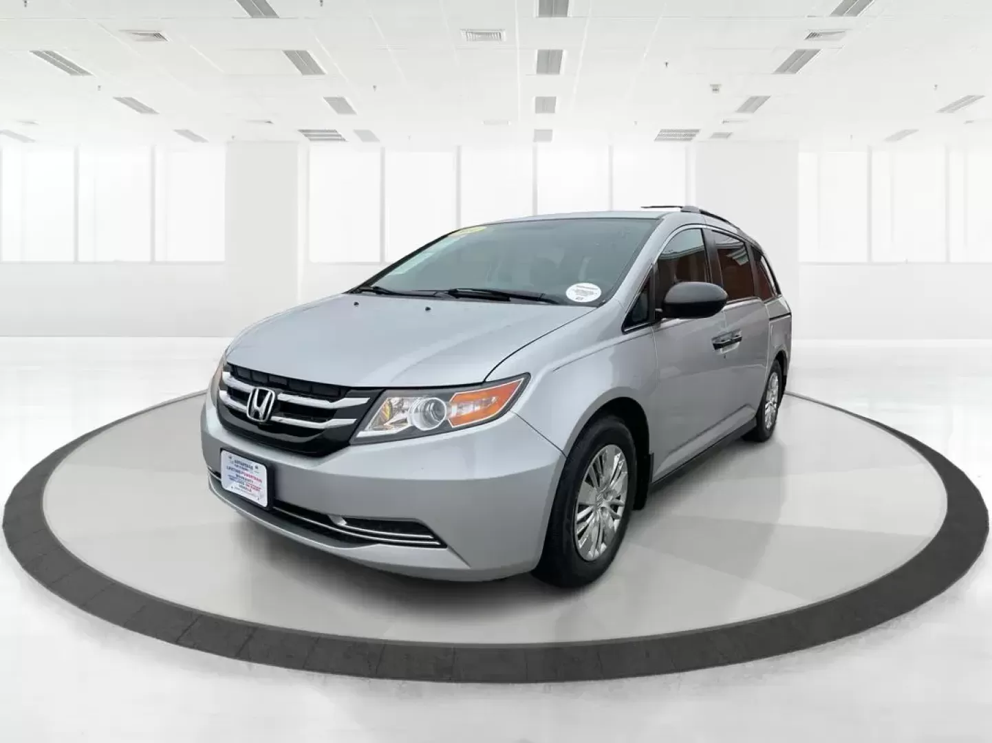 2014 Honda Odyssey LX (5FNRL5H23EB) with an 3.5L V-6 i-VTEC variable valve control engine, located at 1230 East Main St, Xenia, OH, 45385, (937) 908-9800, 39.688026, -83.910172 - Photo#7