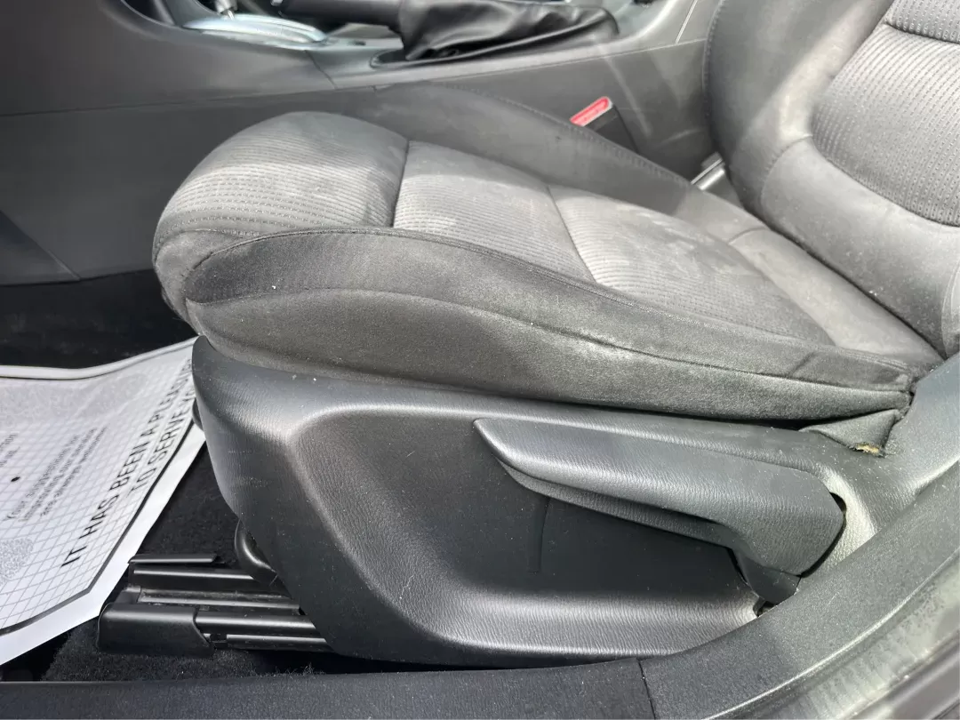 2014 Mazda Mazda6 i Sport (JM1GJ1U65E1) with an Other engine, located at 4508 South Dixie Dr, Moraine, OH, 45439, (937) 908-9800, 39.689976, -84.218452 - 2014 Mazda Mazda6 i Sport - Photo#17