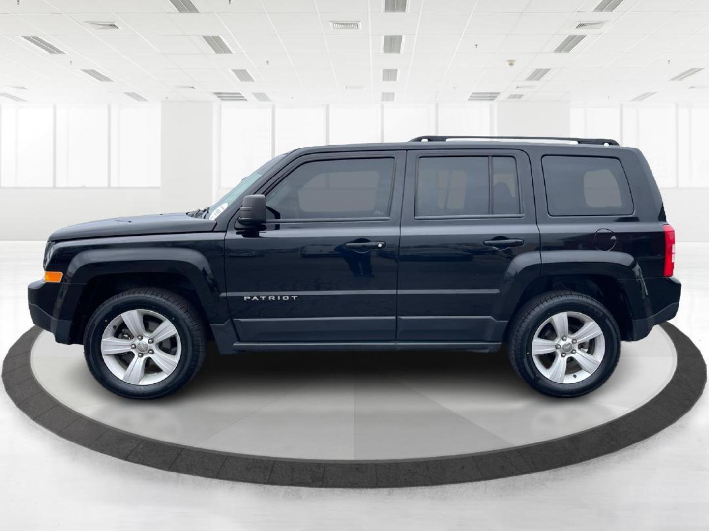 2016 Jeep Patriot Latitude (1C4NJRFB1GD) with an Other engine, located at 401 Woodman Dr, Riverside, OH, 45431, (937) 908-9800, 39.760899, -84.123421 - Photo#5