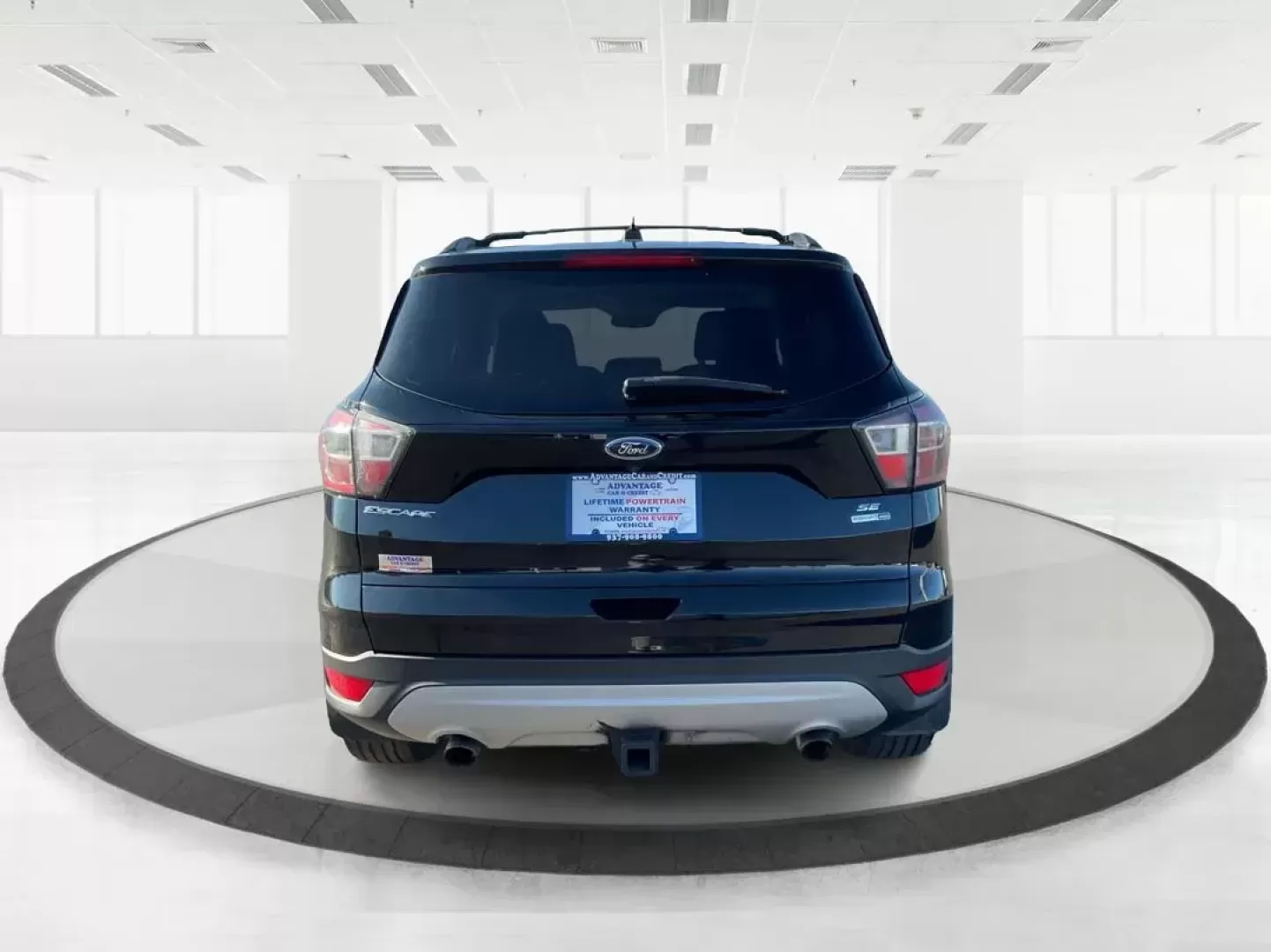 2017 Ford Escape SE 4WD (1FMCU9G93HU) with an 2.0L L4 DOHC 16V engine, 6-Speed Automatic transmission, located at 1951 S Dayton Lakeview Rd., New Carlisle, OH, 45344, (937) 908-9800, 39.890999, -84.050255 - One Owner - Photo#2