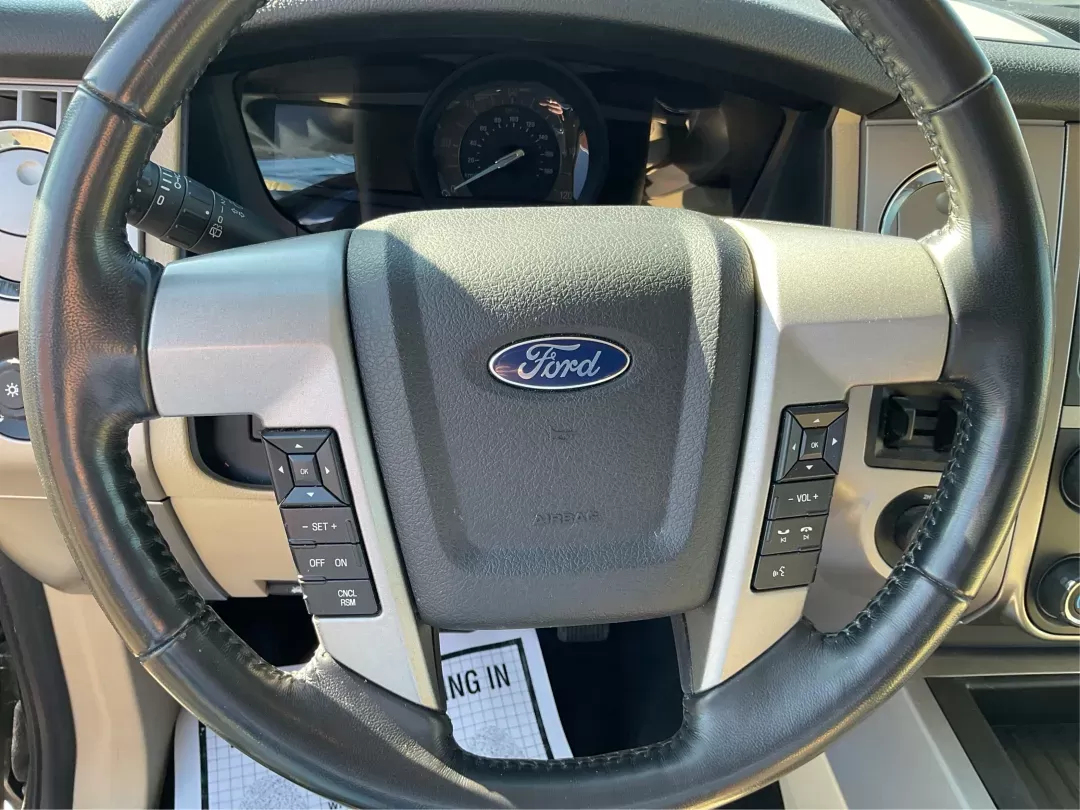 2017 Ford Expedition Limited (1FMJU2AT4HE) with an EcoBoost 3.5L V-6 gasoline direct injection engine, located at 1184 Kauffman Ave, Fairborn, OH, 45324, (937) 908-9800, 39.807072, -84.030914 - Photo#16