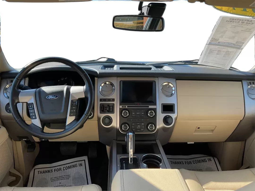 2017 Ford Expedition Limited (1FMJU2AT4HE) with an EcoBoost 3.5L V-6 gasoline direct injection engine, located at 1184 Kauffman Ave, Fairborn, OH, 45324, (937) 908-9800, 39.807072, -84.030914 - Photo#21