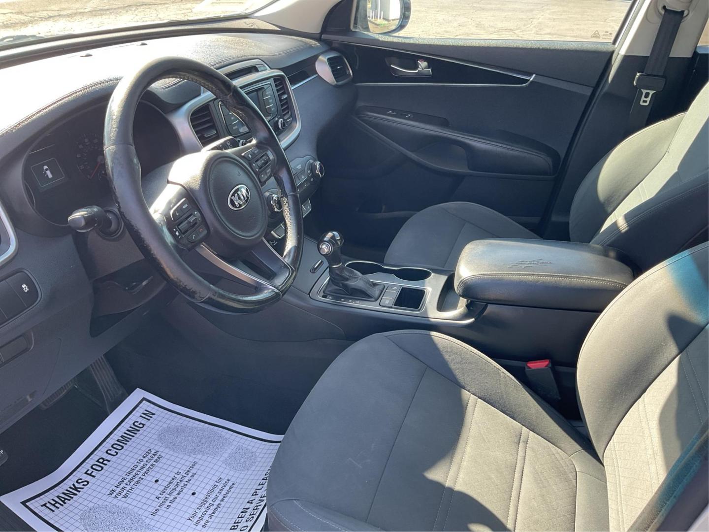 2016 Kia Sorento 2.4L LX (5XYPG4A34GG) with an 2.4L I-4 gasoline direct injection engine, located at 1230 East Main St, Xenia, OH, 45385, (937) 908-9800, 39.688026, -83.910172 - Photo#8