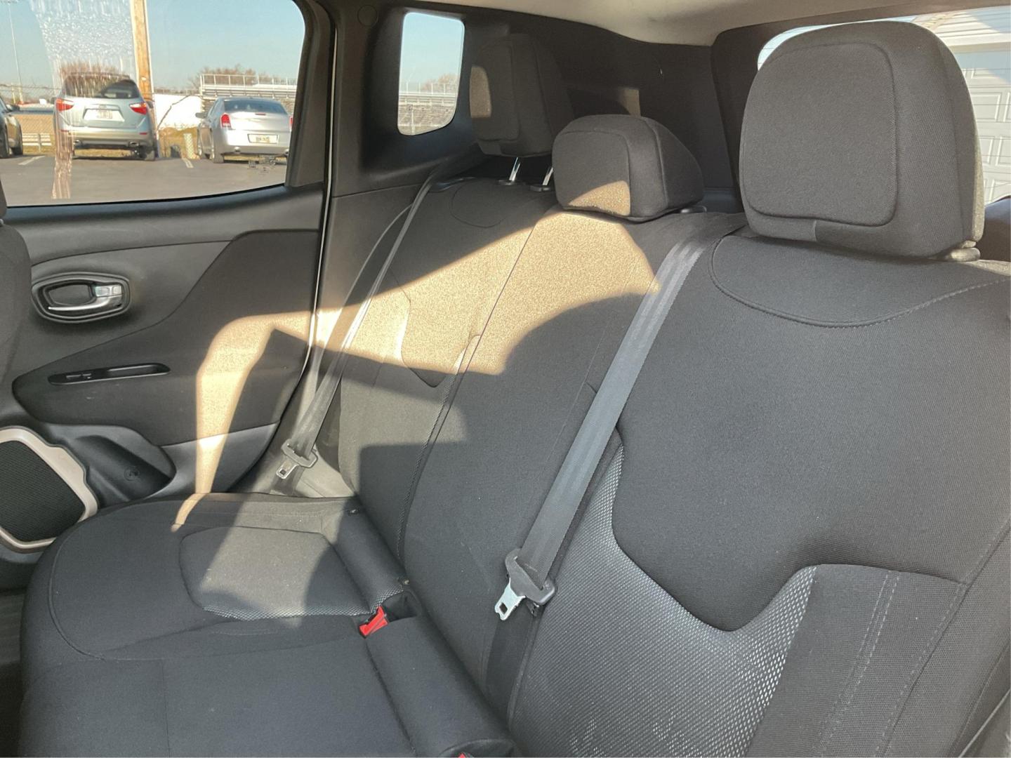 2017 Jeep Renegade Sport 4x4 (ZACCJBAH3HP) with an MultiAir 1.4L I-4 variable valve control engine, Manual transmission, located at 1099 N County Rd 25A, Troy, OH, 45373, (937) 908-9800, 40.057079, -84.212883 - Photo#7