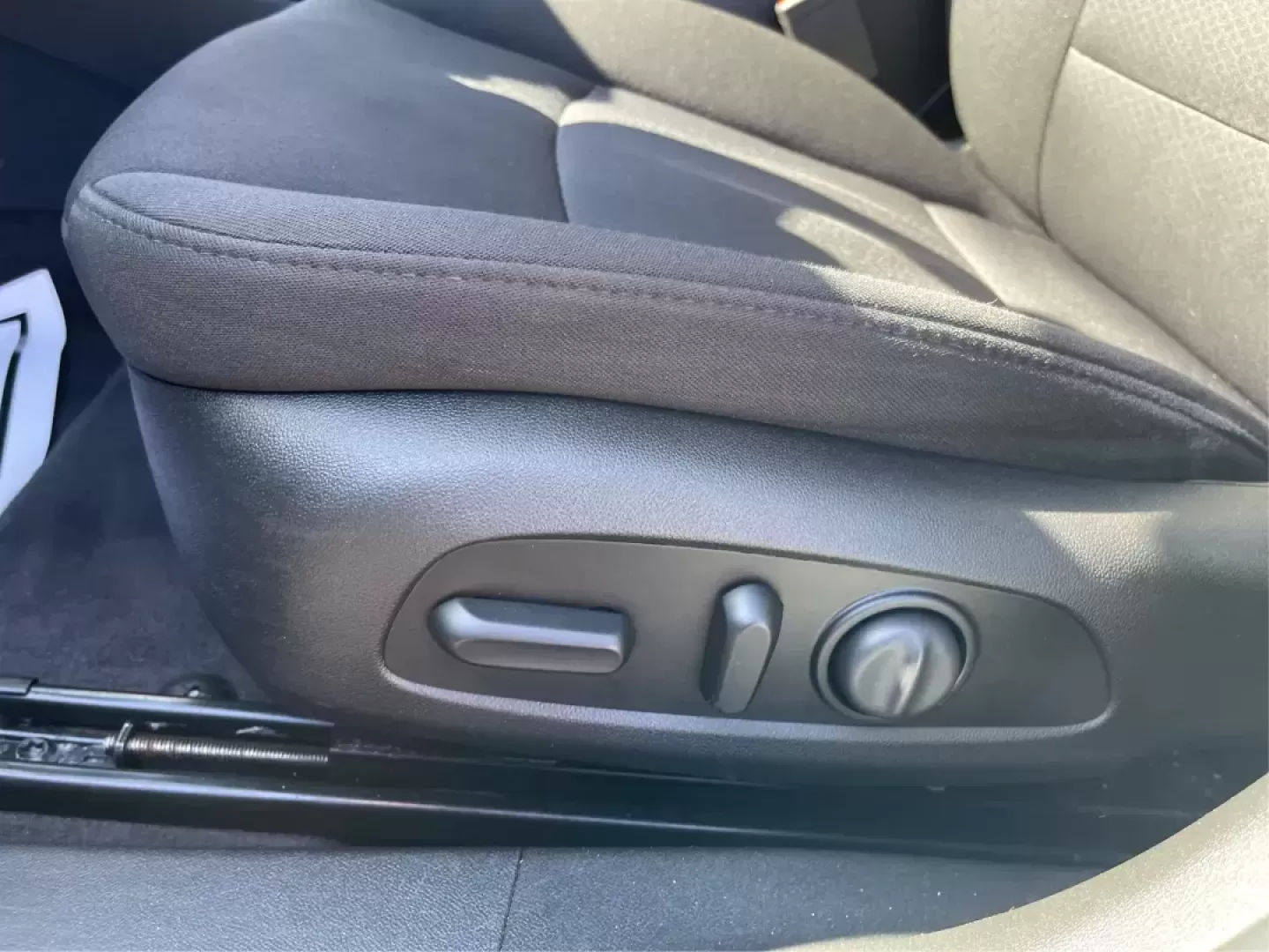2018 Chevrolet Malibu LT (1G1ZD5ST8JF) with an ECOTEC 1.5L I-4 gasoline direct injection engine, located at 880 E. National Road, Vandalia, OH, 45377, (937) 908-9800, 39.891918, -84.183594 - Photo#17