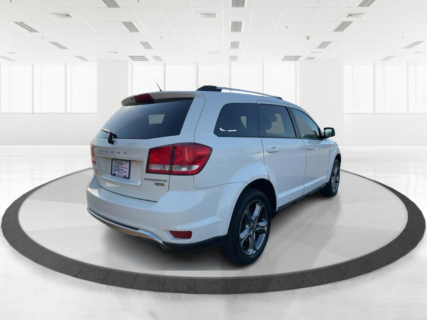 2018 Dodge Journey Crossroad (3C4PDCGG3JT) with an Pentastar 3.6L V-6 DOHC engine, located at 1951 S Dayton Lakeview Rd., New Carlisle, OH, 45344, (937) 908-9800, 39.890999, -84.050255 - Photo#2