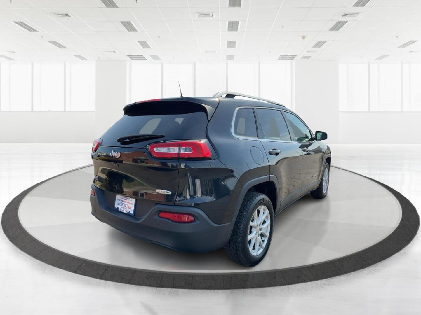 2016 Jeep Cherokee North (1C4PJLCB9GW) with an Other engine, located at 1099 N County Rd 25A, Troy, OH, 45373, (937) 908-9800, 40.057079, -84.212883 - Photo#2