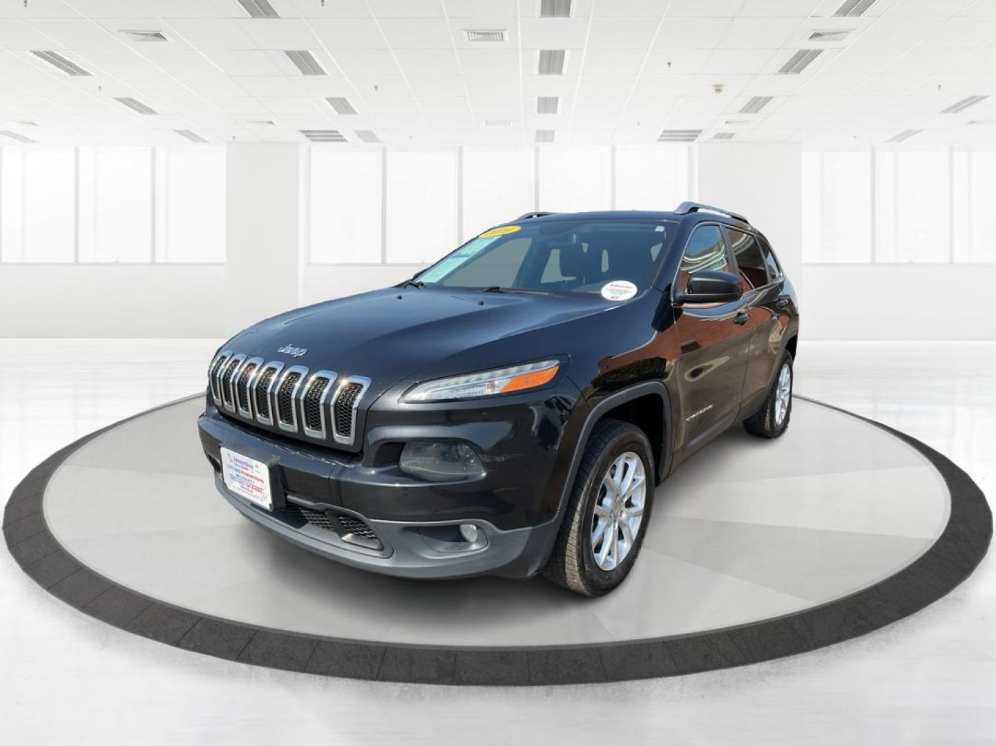 2016 Jeep Cherokee North (1C4PJLCB9GW) with an Other engine, located at 1099 N County Rd 25A, Troy, OH, 45373, (937) 908-9800, 40.057079, -84.212883 - Photo#7