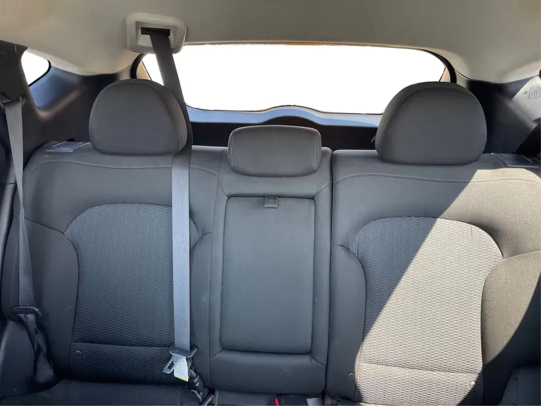 2014 Hyundai Tucson GLS (KM8JTCAF5EU) with an Nu 2L I-4 gasoline direct injection engine, located at 1230 East Main St, Xenia, OH, 45385, (937) 908-9800, 39.688026, -83.910172 - 2014 Hyundai Tucson GLS - Photo#12