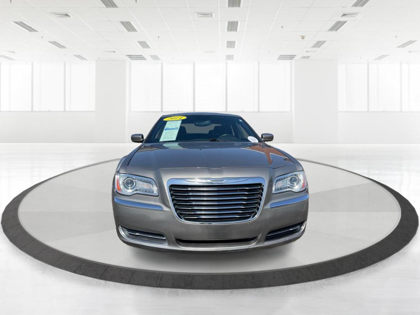 2014 Chrysler 300 RWD (2C3CCAAG8EH) with an Other engine, located at 4508 South Dixie Dr, Moraine, OH, 45439, (937) 908-9800, 39.689976, -84.218452 - Photo#6