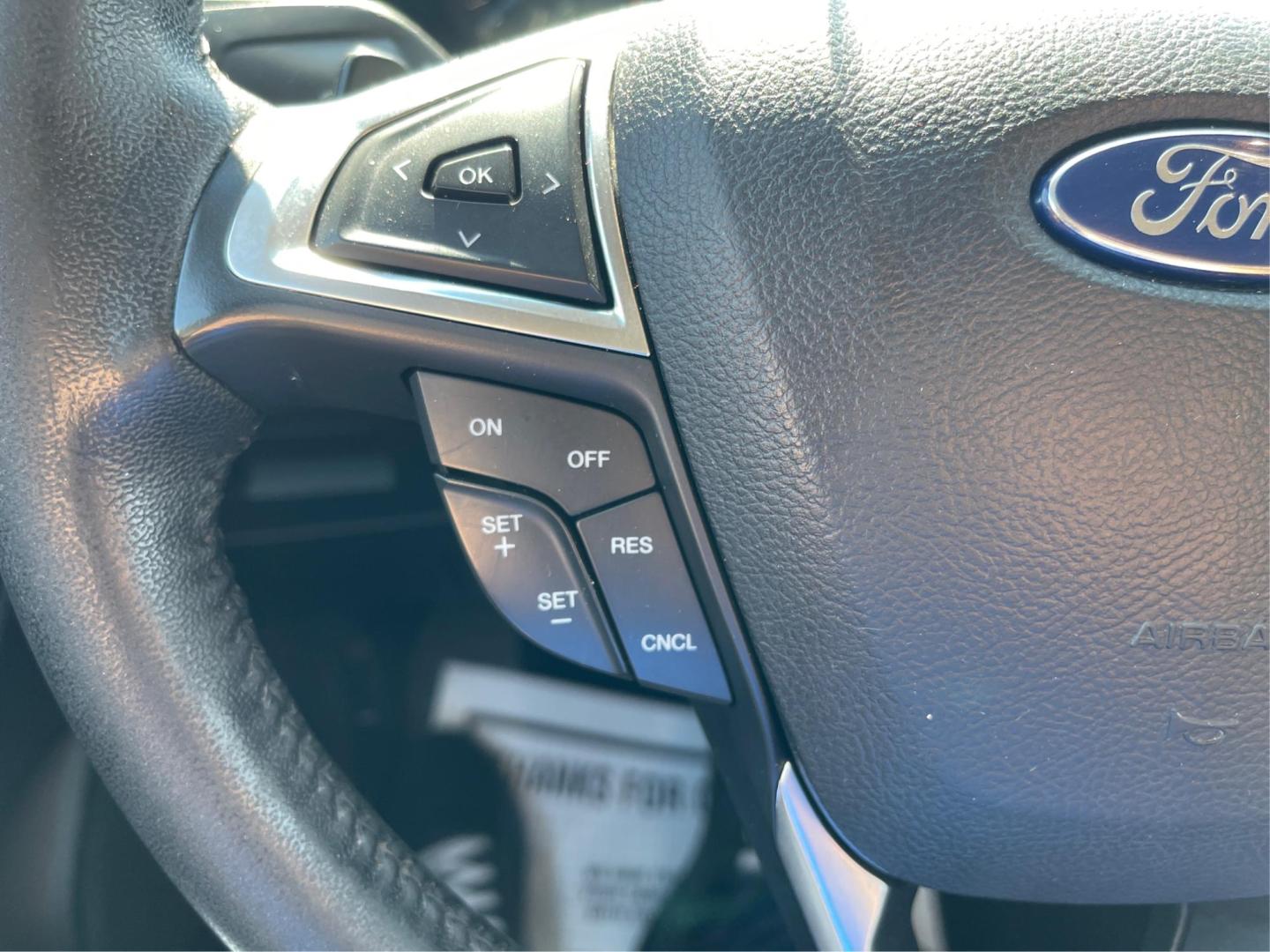 2016 Ford Edge SEL (2FMPK3J91GB) with an 3.5L V-6 DOHC engine, located at 1230 East Main St, Xenia, OH, 45385, (937) 908-9800, 39.688026, -83.910172 - Photo#14