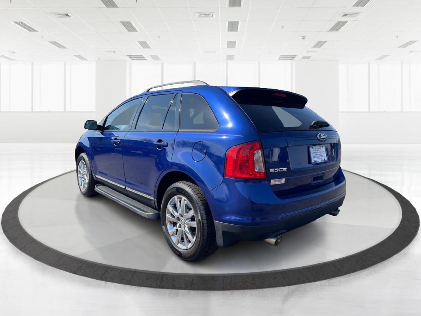 2013 Ford Edge SEL (2FMDK4JC8DB) with an 3.5L V-6 DOHC engine, located at 880 E. National Road, Vandalia, OH, 45377, (937) 908-9800, 39.891918, -84.183594 - Photo#4