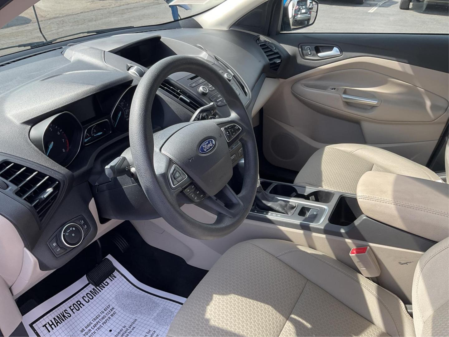 2017 Ford Escape SE (1FMCU0G93HU) with an EcoBoost 1.5L I-4 gasoline direct injection engine, located at 880 E. National Road, Vandalia, OH, 45377, (937) 908-9800, 39.891918, -84.183594 - Photo#7