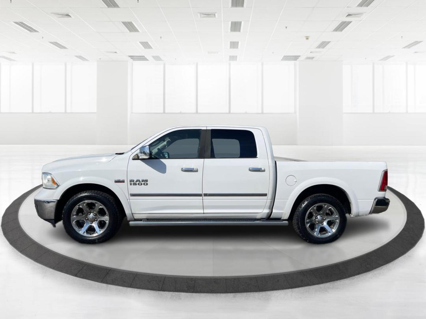 2016 Ram 1500 Laramie (1C6RR7NTXGS) with an Other engine, located at 1951 S Dayton Lakeview Rd., New Carlisle, OH, 45344, (937) 908-9800, 39.890999, -84.050255 - Photo#4