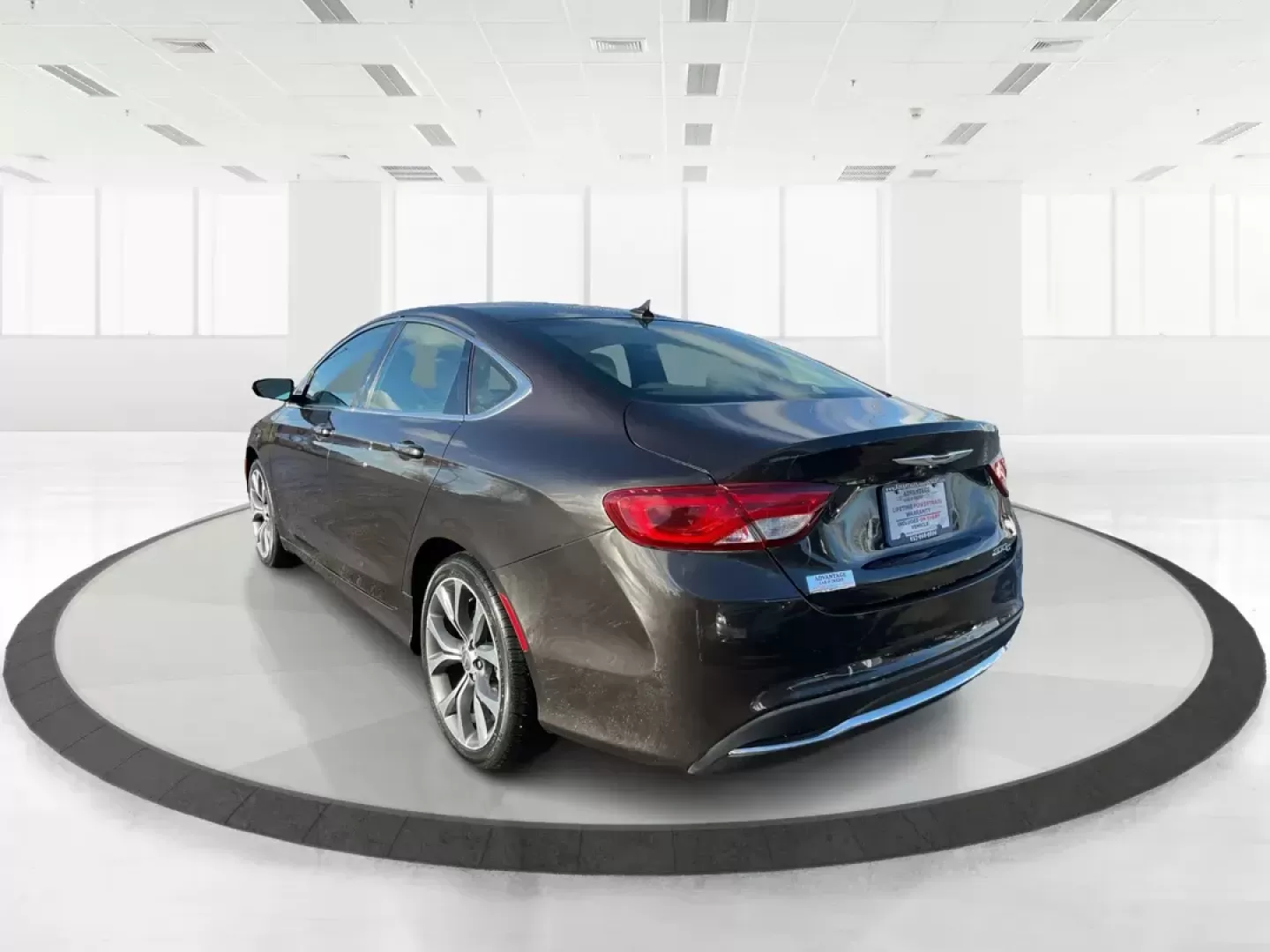 2015 Chrysler 200 C (1C3CCCCB9FN) with an Other engine, located at 1230 East Main St, Xenia, OH, 45385, (937) 908-9800, 39.688026, -83.910172 - **Adventure Awaits with the 2015 Chrysler 200 at Advantage Car and Credit!** <br /> <br /> If you're in the market for a dependable vehicle that perfectly complements your dynamic lifestyle, look no further! The 2015 Chrysler 200 is not just a car-it's your next companion for long commutes, family r - Photo#4