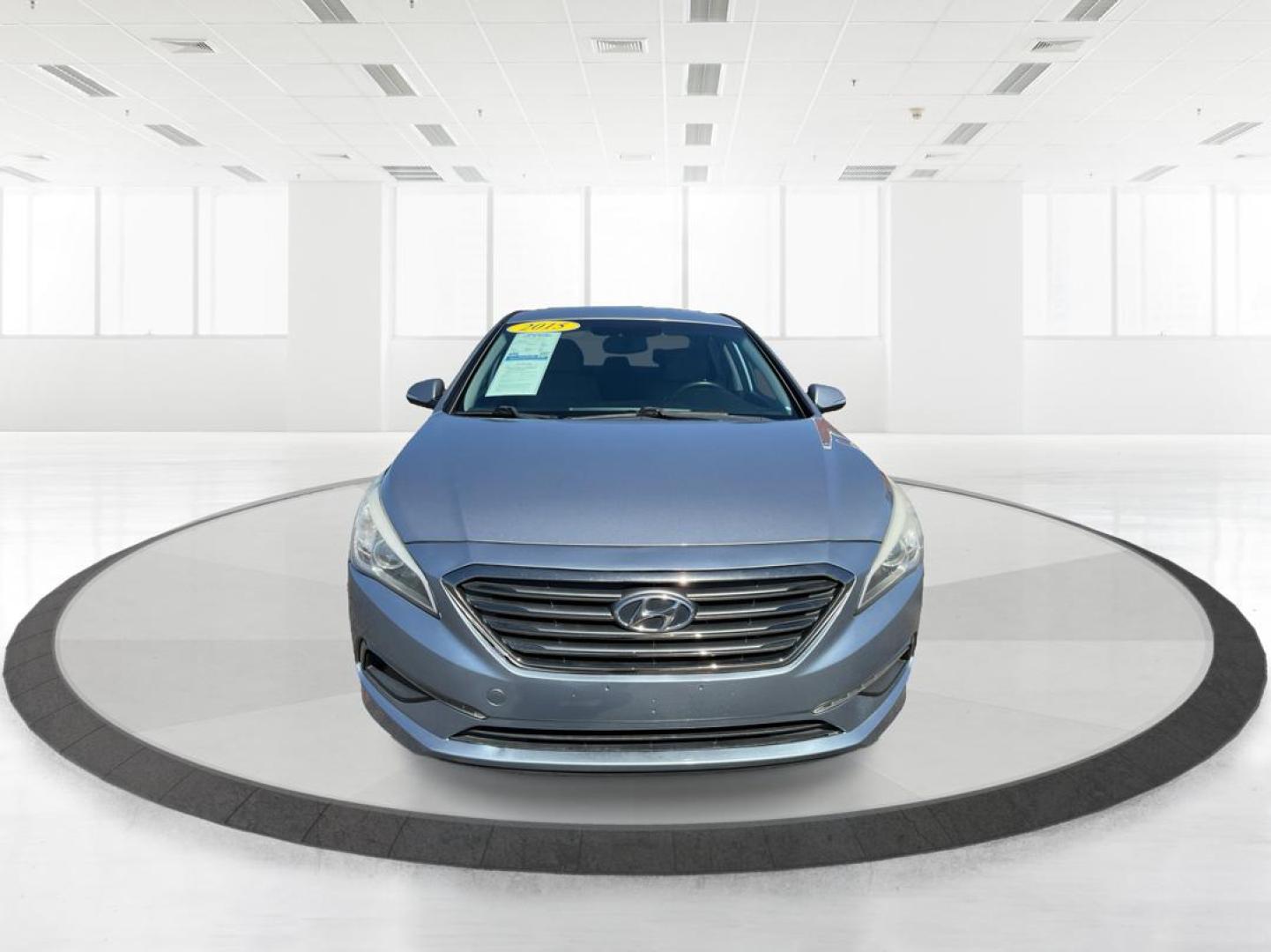 2015 Hyundai Sonata ECO (5NPE24AA3FH) with an 1.6L I-4 gasoline direct injection engine, located at 4508 South Dixie Dr, Moraine, OH, 45439, (937) 908-9800, 39.689976, -84.218452 - Photo#6