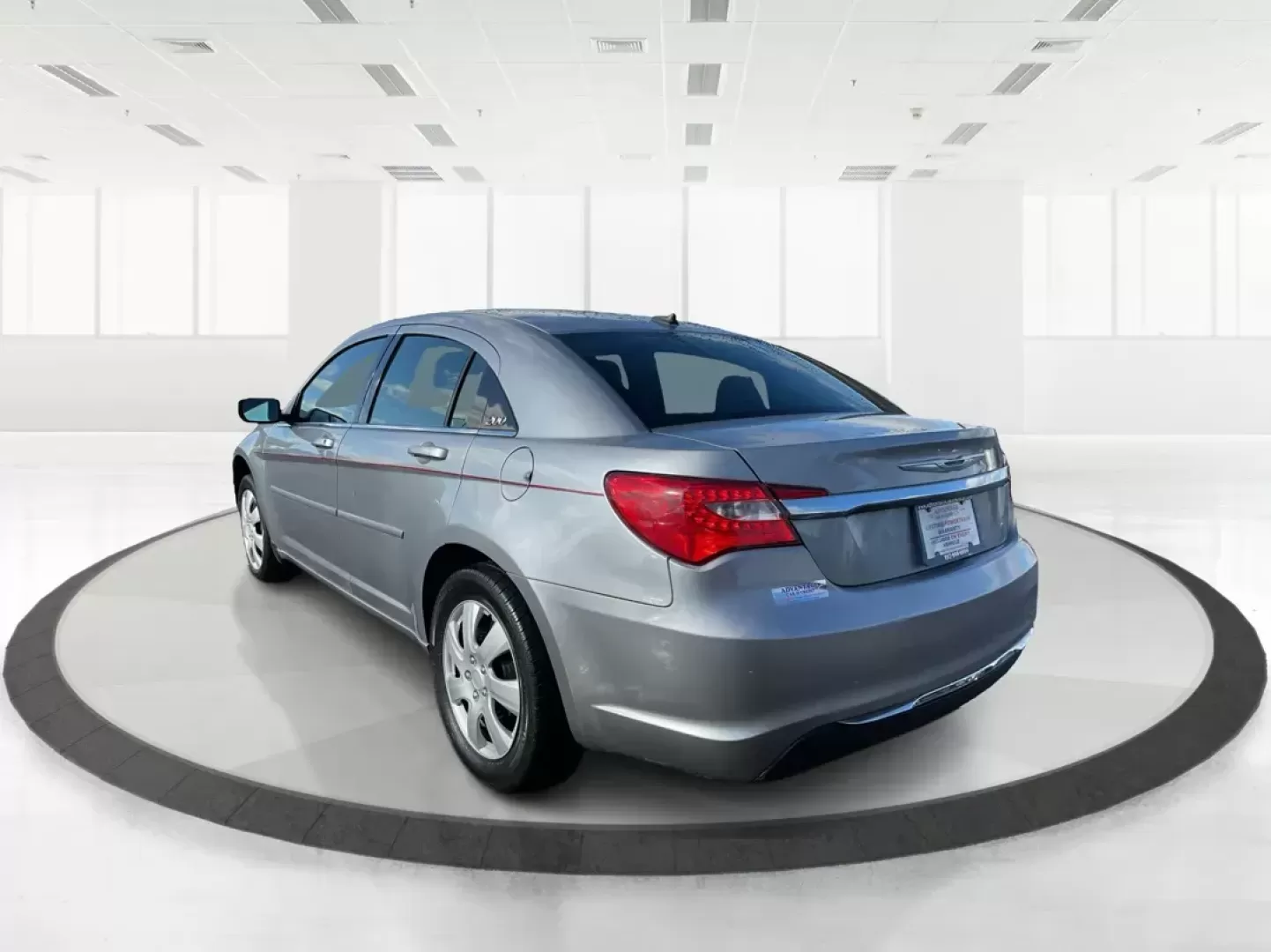 2014 Chrysler 200 LX (1C3CCBAB2EN) with an Other engine, located at 1230 East Main St, Xenia, OH, 45385, (937) 908-9800, 39.688026, -83.910172 - 2014 Chrysler 200 LX - Photo#4