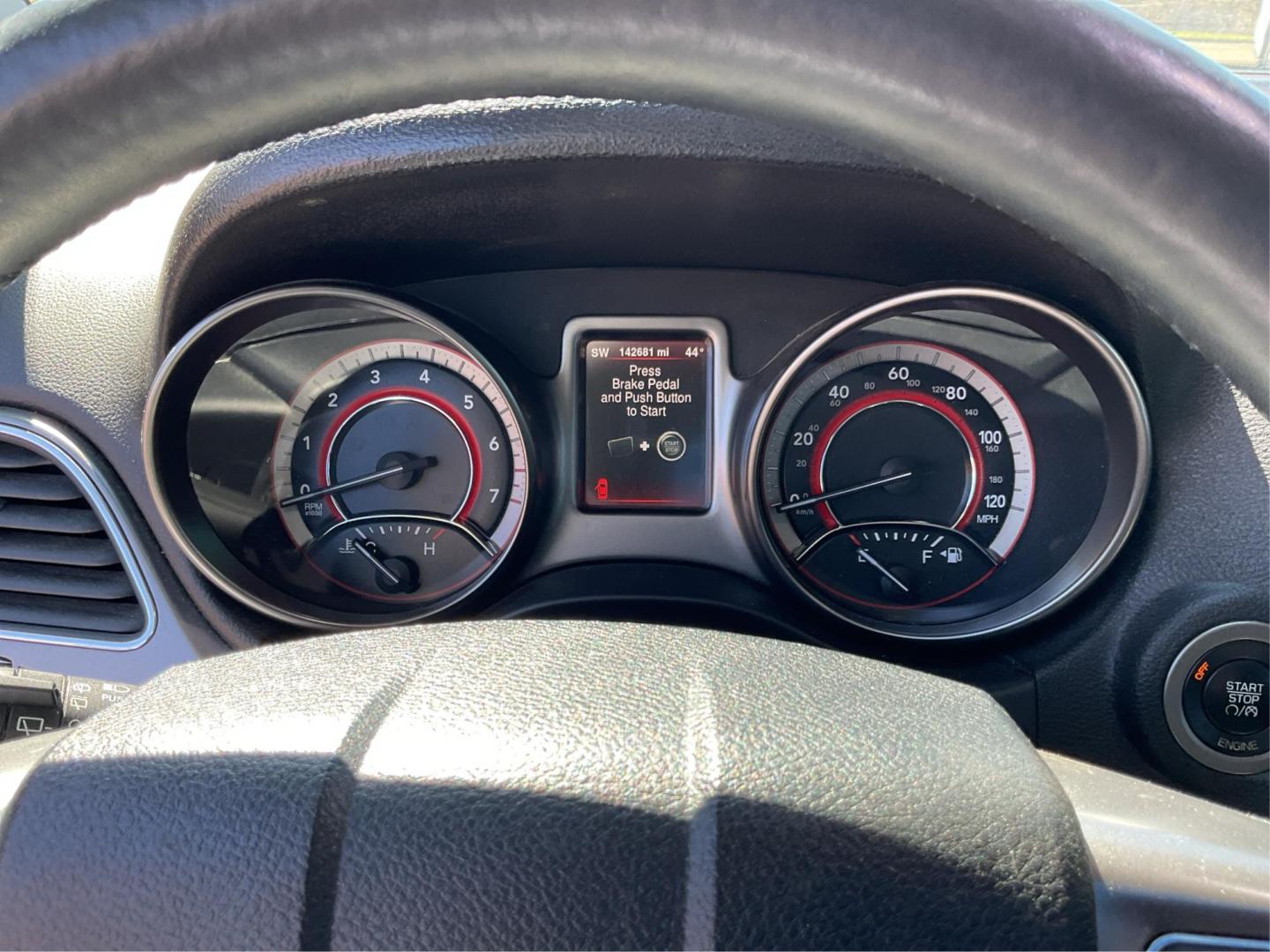 2015 Dodge Journey Crossroad (3C4PDDGG9FT) with an 3.6L V-6 DOHC engine, located at 8750 N County Rd 25A, Piqua, OH, 45356, (937) 908-9800, 40.164391, -84.232513 - 2015 Dodge Journey Crossroad - Photo#14