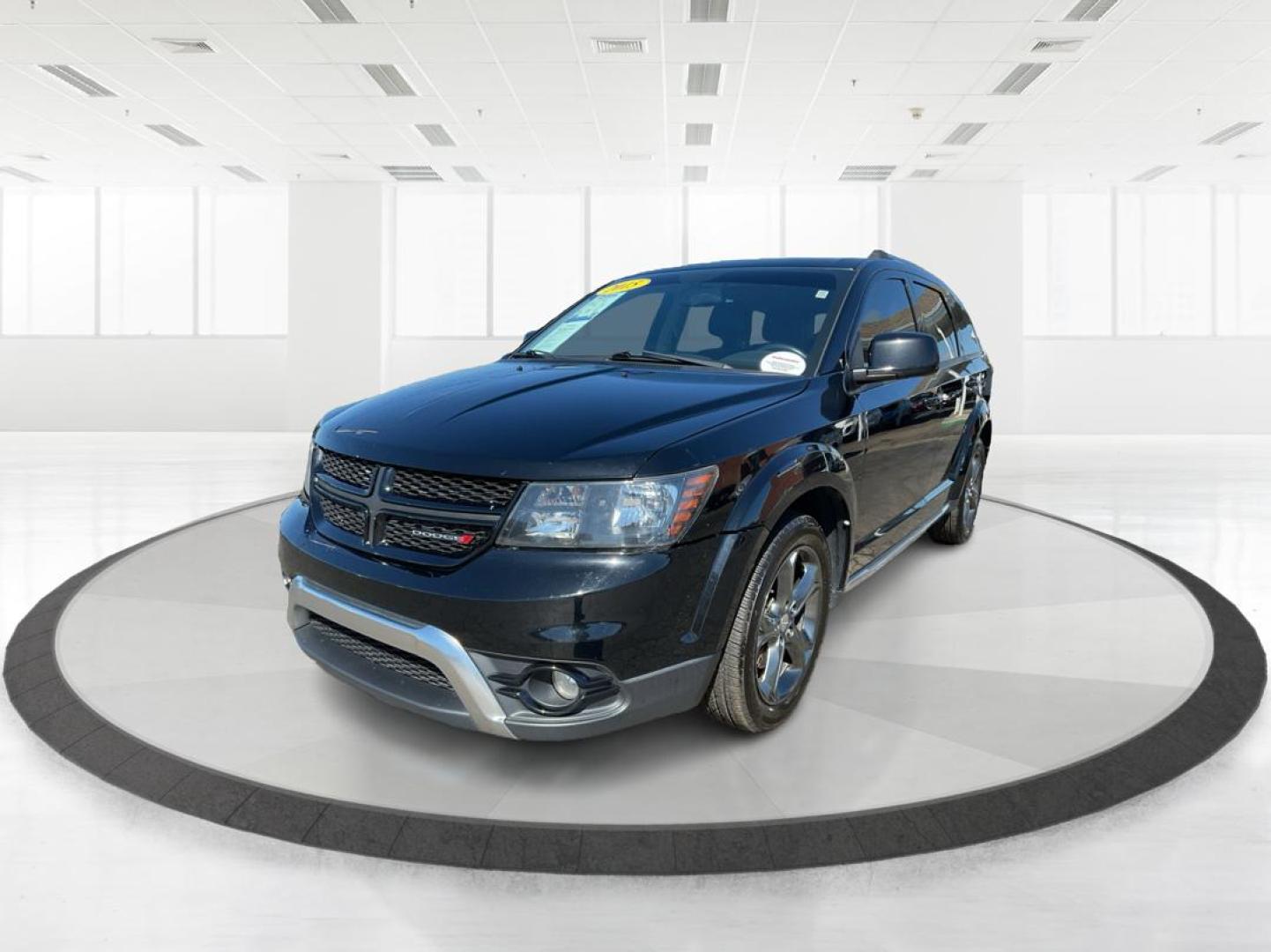 2015 Dodge Journey Crossroad (3C4PDDGG9FT) with an 3.6L V-6 DOHC engine, located at 8750 N County Rd 25A, Piqua, OH, 45356, (937) 908-9800, 40.164391, -84.232513 - 2015 Dodge Journey Crossroad - Photo#7