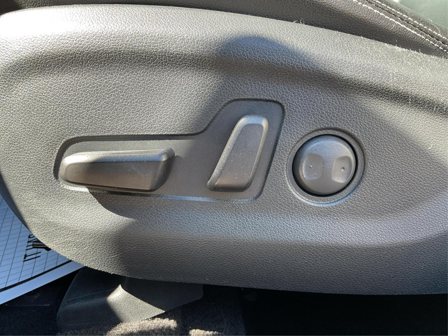 2017 Kia Sportage EX (KNDPNCAC0H7) with an Theta II 2.4L I-4 gasoline direct injection engine, located at 1184 Kauffman Ave, Fairborn, OH, 45324, (937) 908-9800, 39.807072, -84.030914 - Photo#15