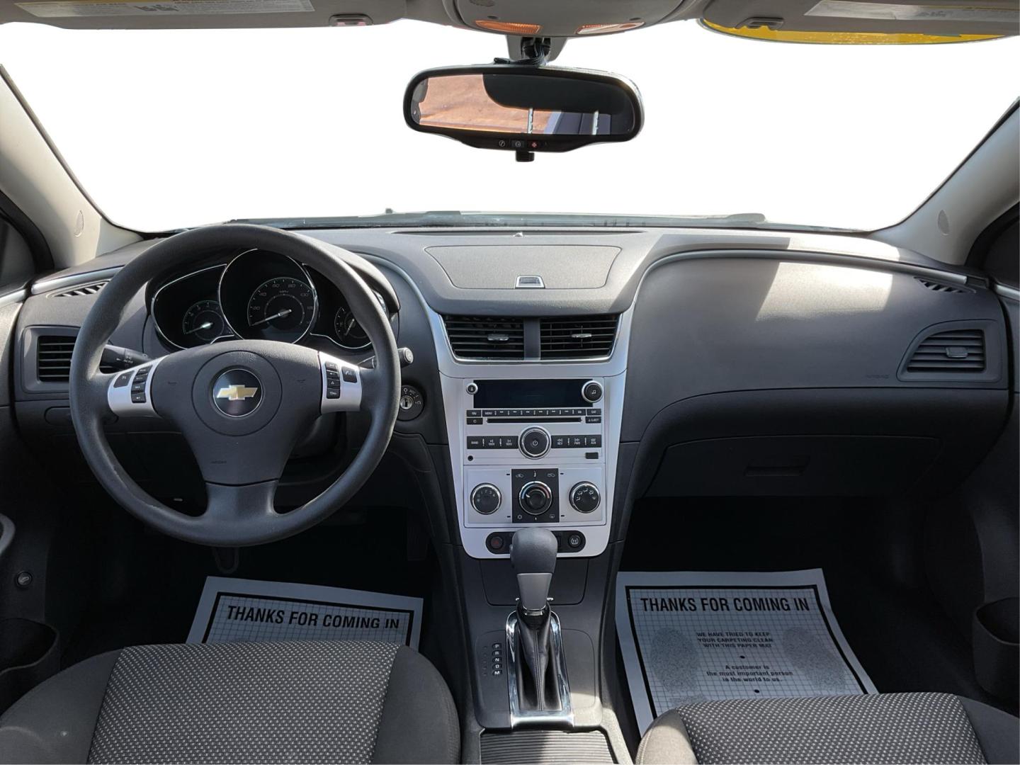 2011 Chevrolet Malibu 1LT (1G1ZC5E1XBF) with an Ecotec 2.4L I-4 DOHC engine, located at 1230 East Main St, Xenia, OH, 45385, (937) 908-9800, 39.688026, -83.910172 - Photo#18