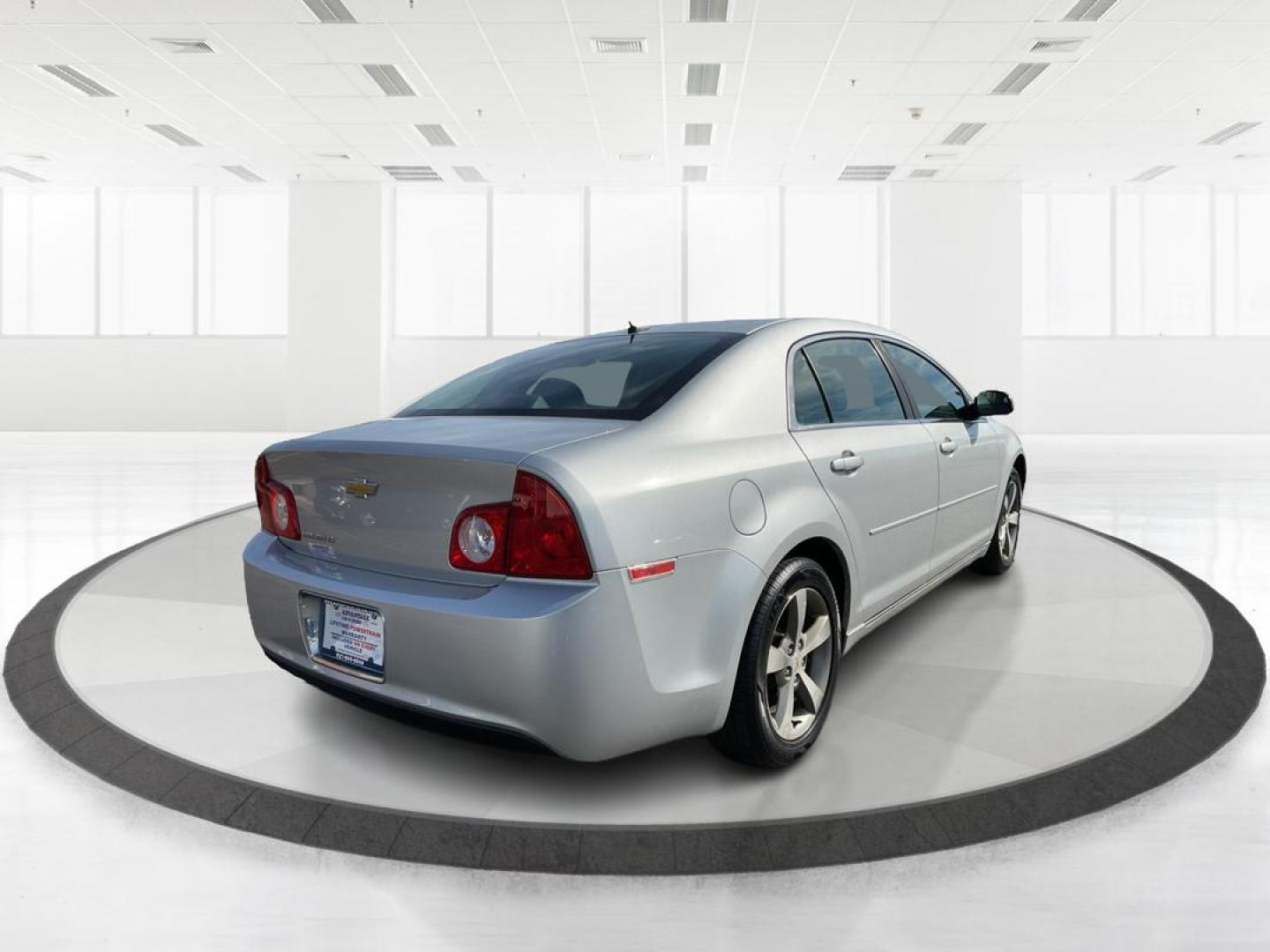 2011 Chevrolet Malibu 1LT (1G1ZC5E1XBF) with an Ecotec 2.4L I-4 DOHC engine, located at 1230 East Main St, Xenia, OH, 45385, (937) 908-9800, 39.688026, -83.910172 - Photo#2