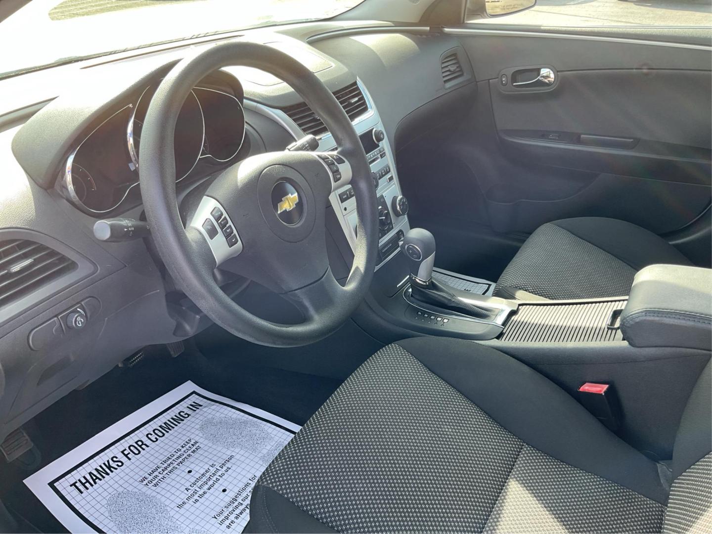 2011 Chevrolet Malibu 1LT (1G1ZC5E1XBF) with an Ecotec 2.4L I-4 DOHC engine, located at 1230 East Main St, Xenia, OH, 45385, (937) 908-9800, 39.688026, -83.910172 - Photo#8