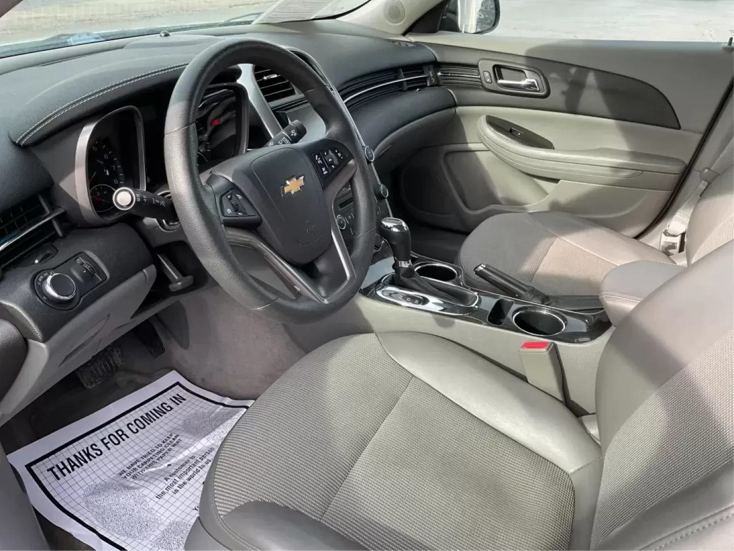 2015 Chevrolet Malibu 1LT (1G11C5SL4FF) with an ECOTEC 2.5L I-4 gasoline direct injection engine, located at 4508 South Dixie Dr, Moraine, OH, 45439, (937) 908-9800, 39.689976, -84.218452 - Photo#8
