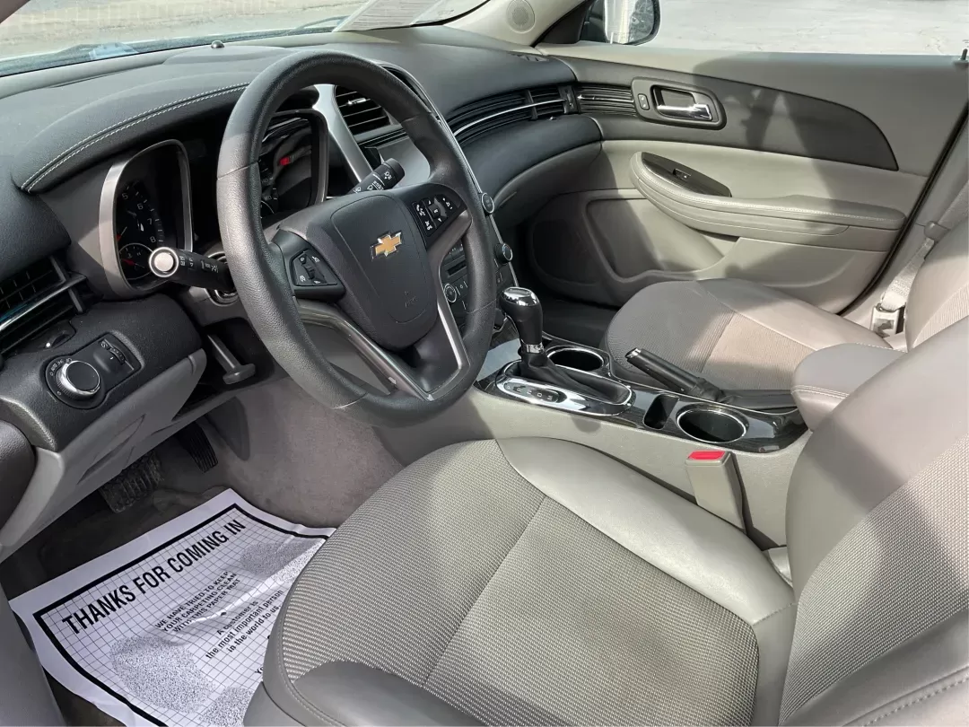 2015 Chevrolet Malibu 1LT (1G11C5SL4FF) with an ECOTEC 2.5L I-4 gasoline direct injection engine, located at 4508 South Dixie Dr, Moraine, OH, 45439, (937) 908-9800, 39.689976, -84.218452 - 2015 Chevrolet Malibu 1LT - Photo#8