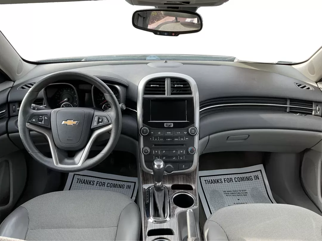2015 Chevrolet Malibu 1LT (1G11C5SL4FF) with an ECOTEC 2.5L I-4 gasoline direct injection engine, located at 4508 South Dixie Dr, Moraine, OH, 45439, (937) 908-9800, 39.689976, -84.218452 - 2015 Chevrolet Malibu 1LT - Photo#19
