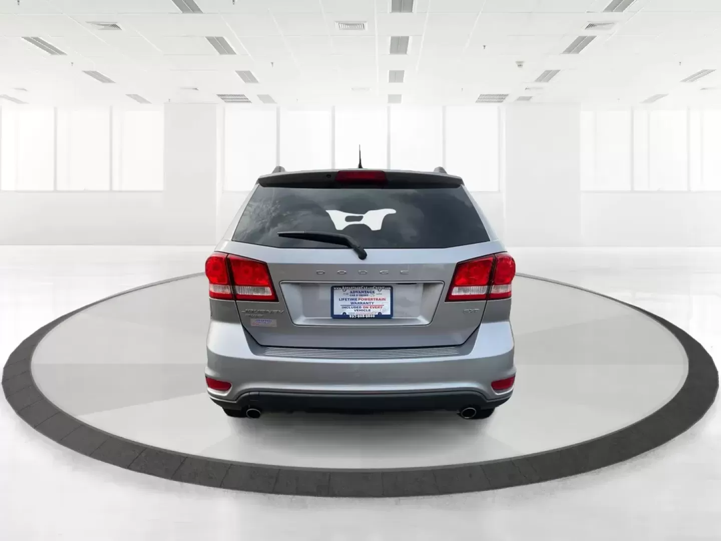 2017 Dodge Journey SXT AWD (3C4PDDBG9HT) with an Pentastar 3.6L V-6 DOHC engine, located at 880 E. National Road, Vandalia, OH, 45377, (937) 908-9800, 39.891918, -84.183594 - Photo#3